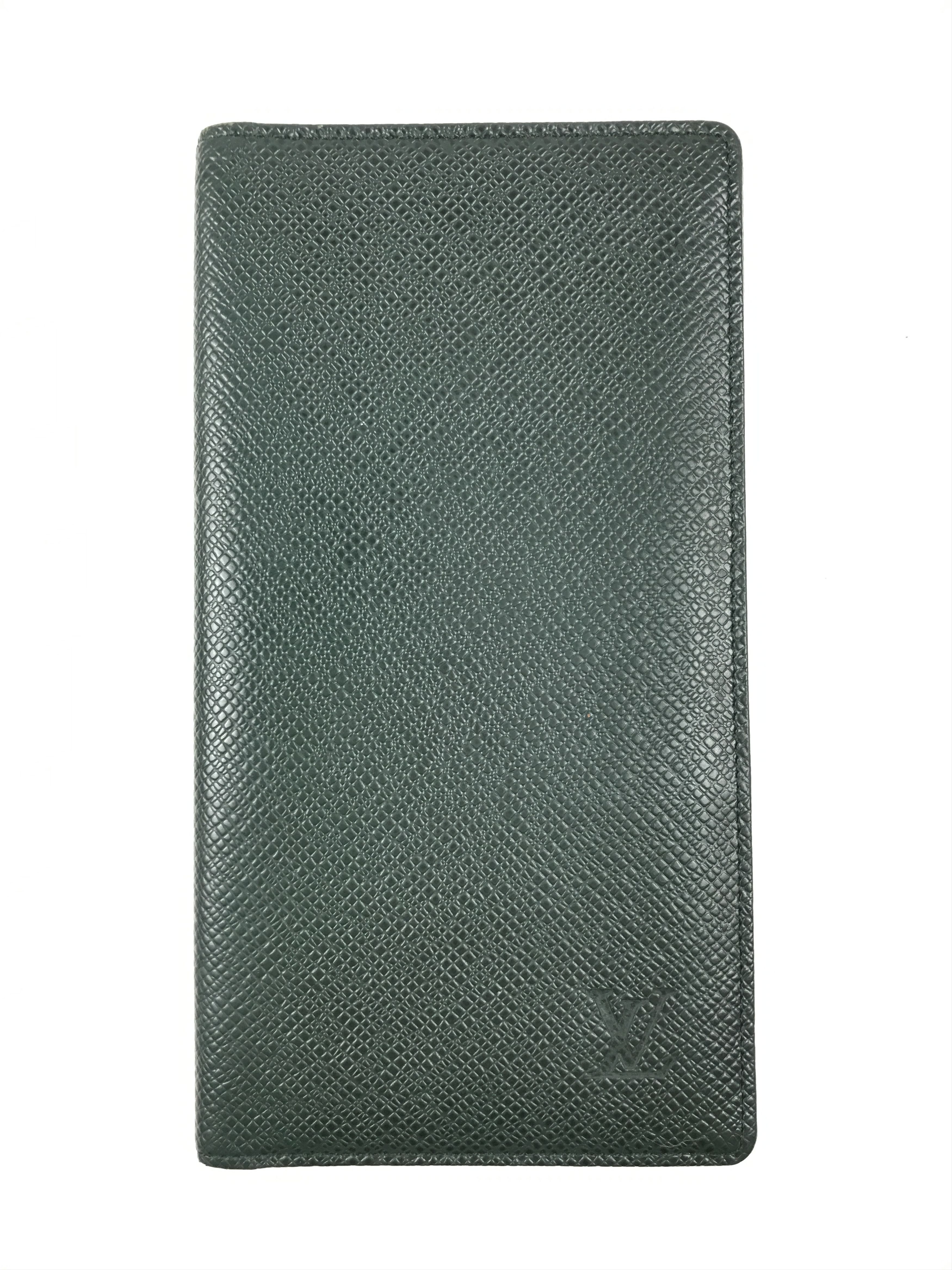 Louis Vuitton Taiga Bifold Long Slim Wallet