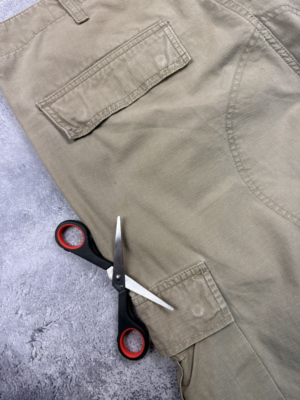 Carhartt Vintage Carhartt Cargo Pants Beige Work Regular Baggy Y2K Size US 34 / EU 50 - 24 Thumbnail