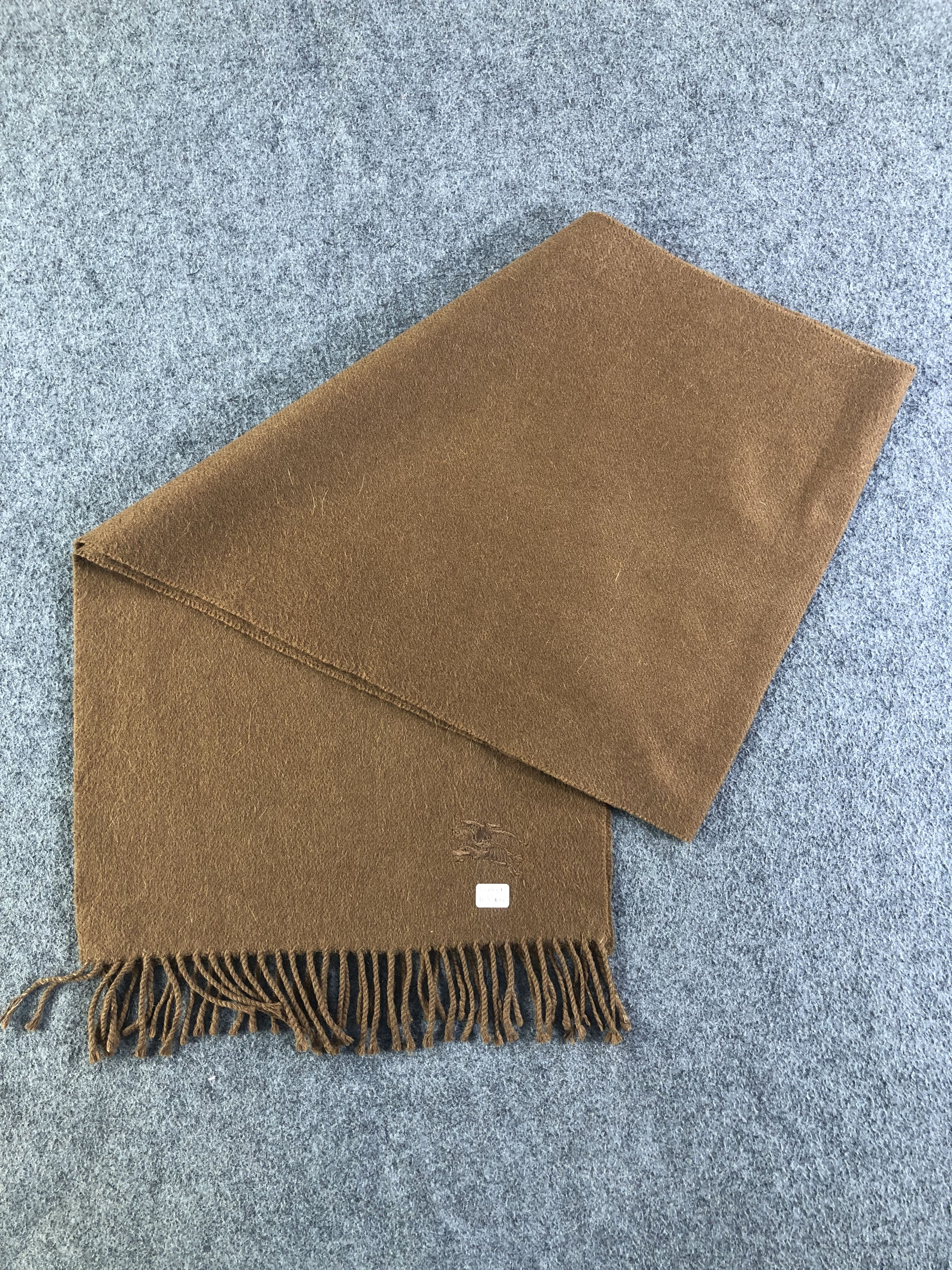 Burberry Burberry Cashmere Plain Scarf / Muffler / Neckwear Size ONE SIZE - 6 Thumbnail