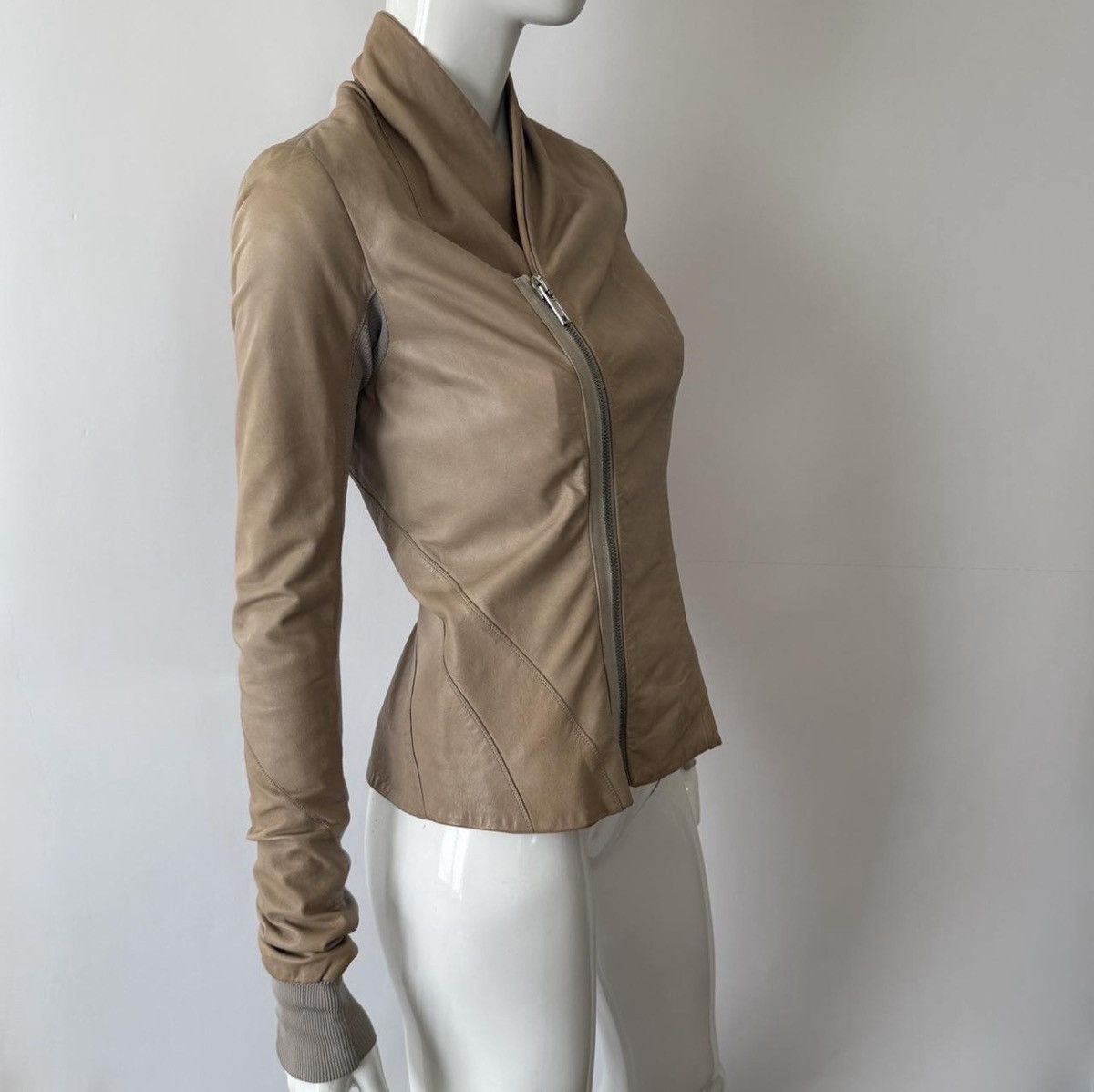 Rick Owens Archival Rick Owens Asymmetrical Leather Jacket Vintage Size S / US 4 / IT 40 - 3 Thumbnail