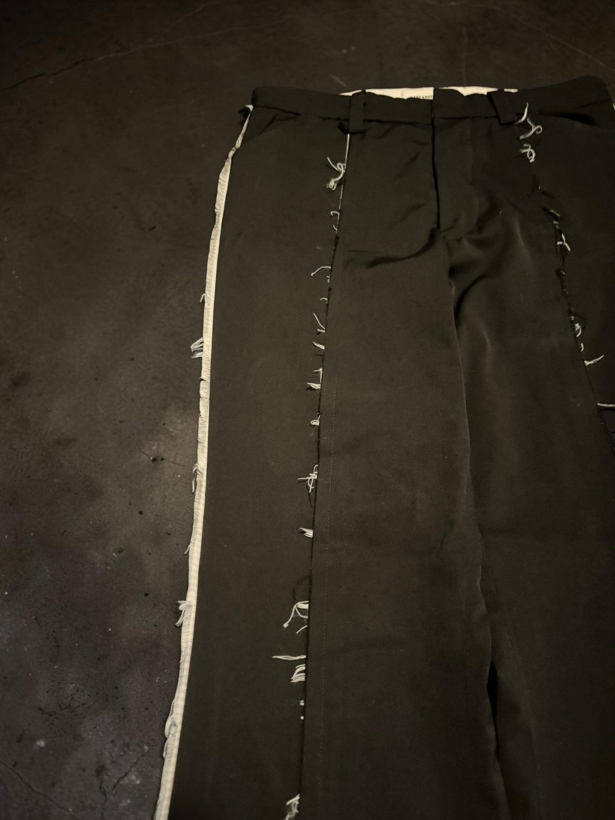 Bare Knuckles Bare Knuckles Raw Edge Flared Dress Pants Size US 32 / EU 48 - 2 Thumbnail