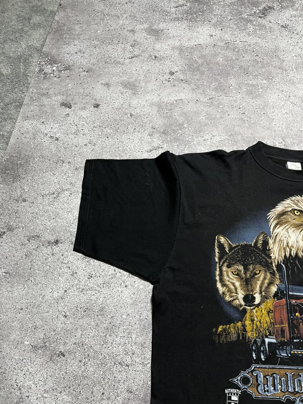 Vintage Vintage 90s WILD ROAD American Truck Harley Davidson T-shirt Size US XXL / EU 58 / 5 - 8 Thumbnail