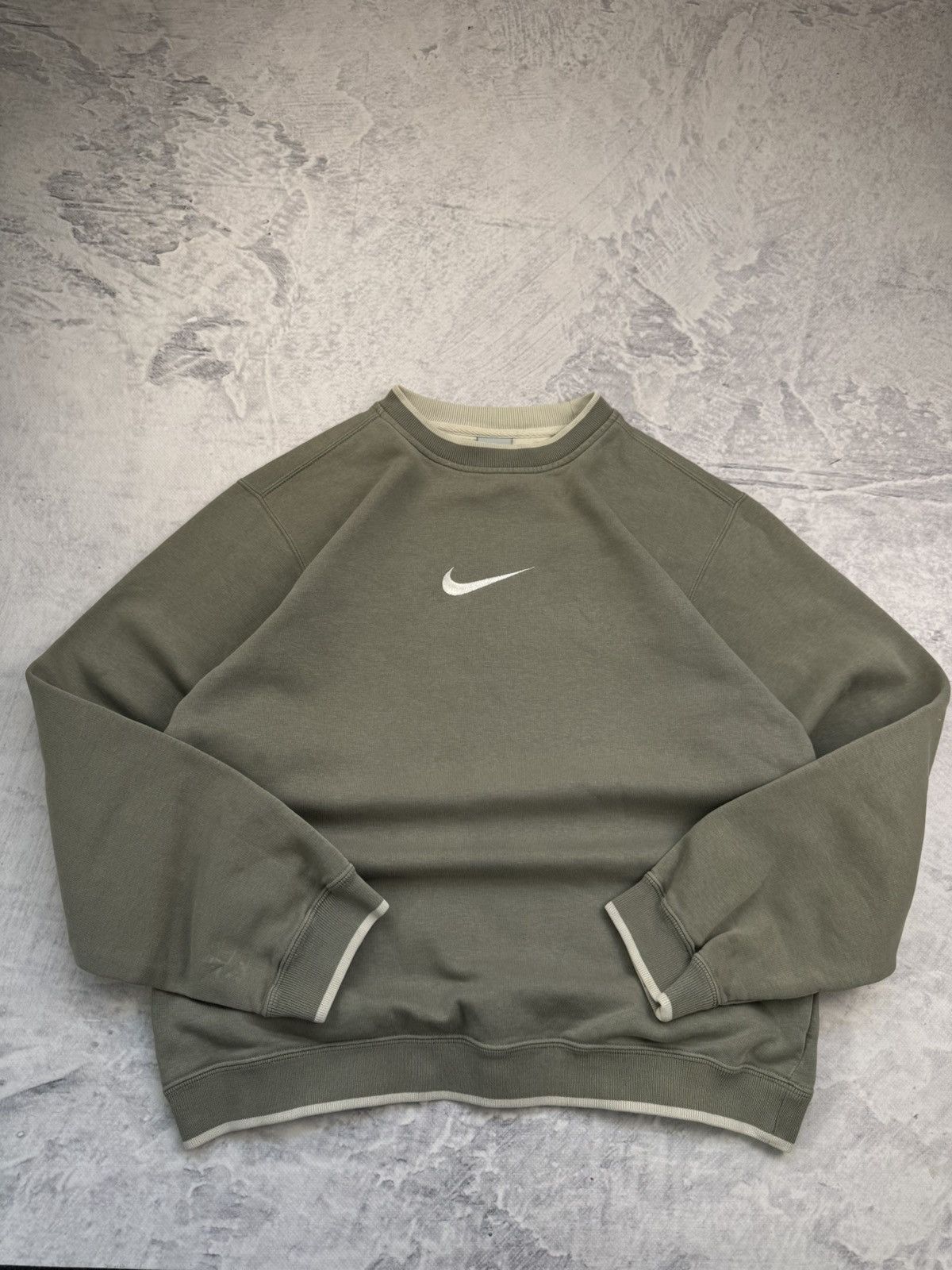 Nike × Vintage NIKE VINTAGE CENTER SWOOSH OVERSIZE BOXY SWEATSHIRT Size US M / EU 48-50 / 2 - 4 Thumbnail