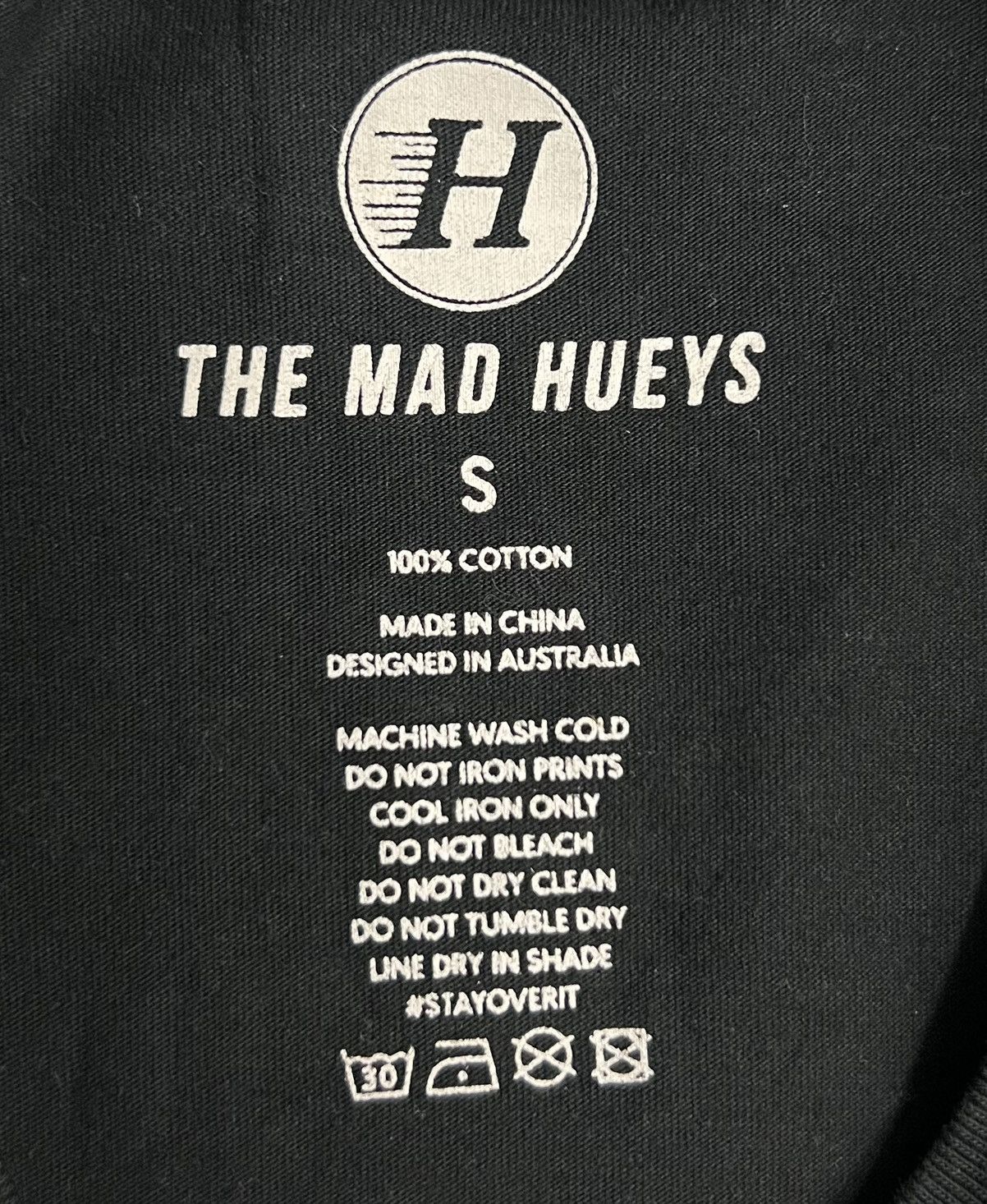 Vintage VINTAGE THE MAD HUEYS CAPTAIN COOKED ESTD 2012 SHIRT Size US S / EU 44-46 / 1 - 8 Thumbnail