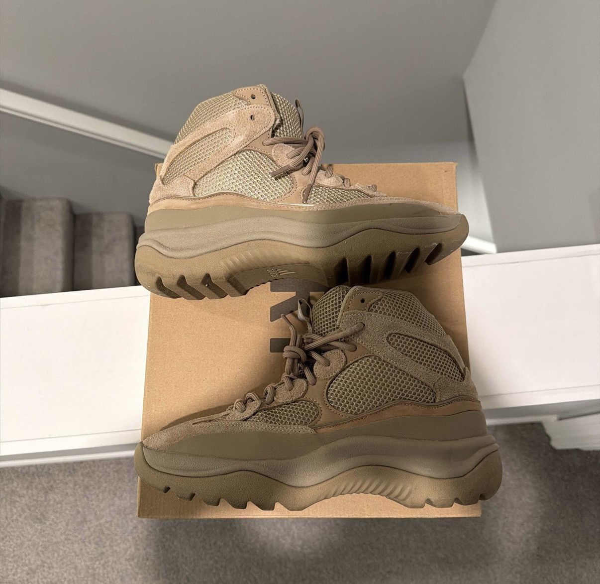 Yeezy Yeezy DSRT Boot - Sand Size US 9.5 / EU 42-43 - 2 Thumbnail