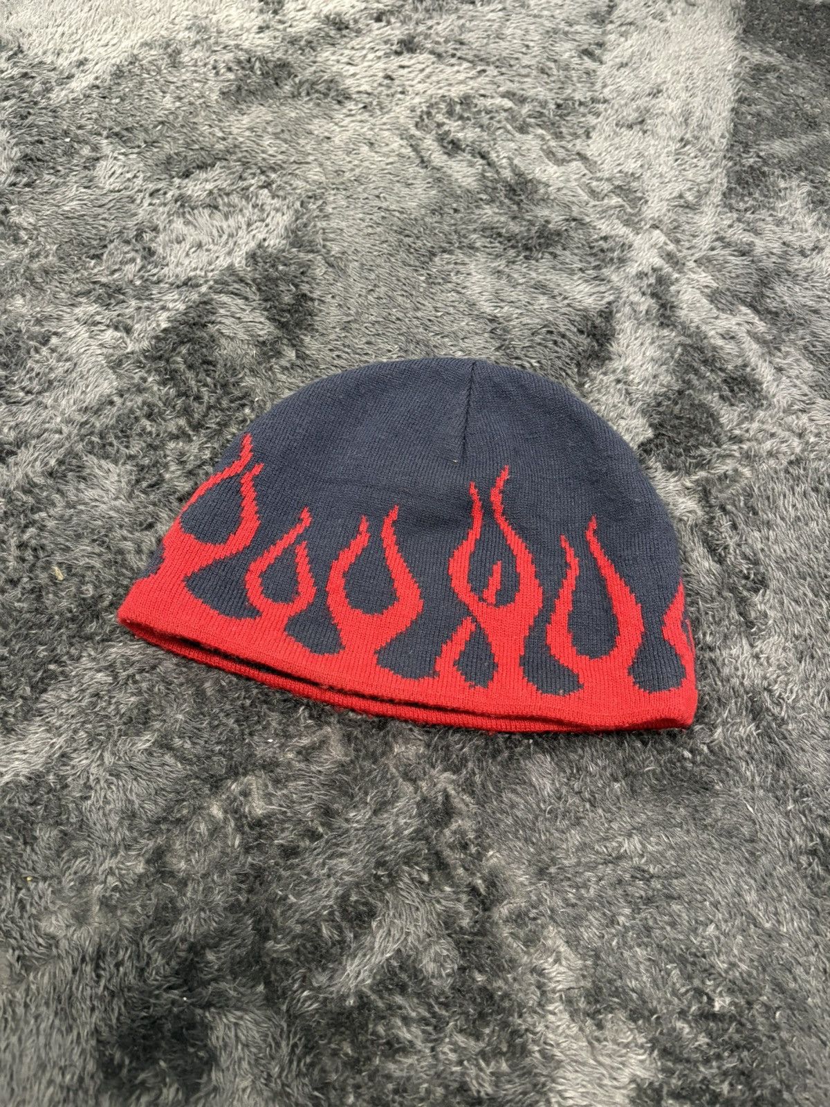Japanese Brand Vintage Y2K Flame Beanie Size ONE SIZE - 1 Thumbnail
