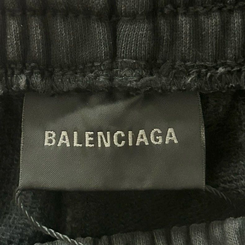 Balenciaga Balenciaga size l 23 FW side wash capital letters pants 25 Size US 30 / EU 46 - 3 Thumbnail