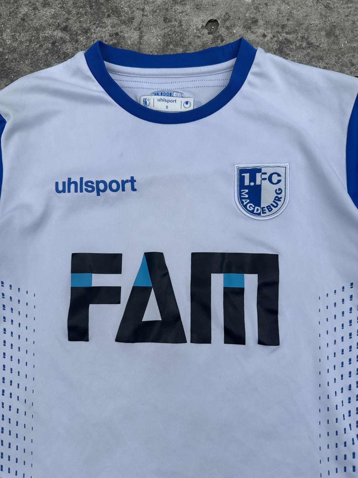 Designer Uhlsport 1.FC Magdeburg Soccer Jersey Streetwear S Casual Size US S / EU 44-46 / 1 - 2 Thumbnail