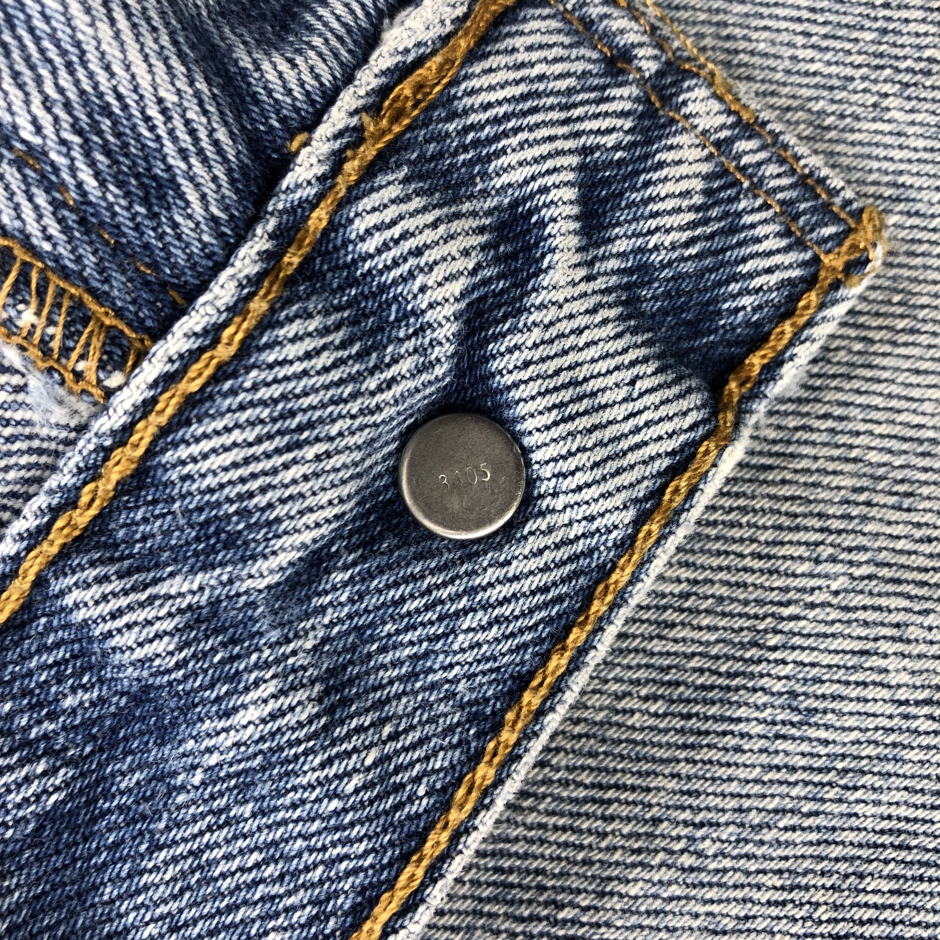 Levi's × Vintage Vintage Light Wash Levis 505 Jeans-JM2562 Size US 35 - 15 Thumbnail