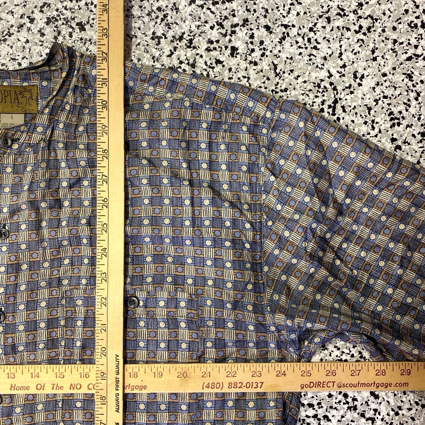 Vintage VTG Utopia Blue Abstract Geometric Shirt Top Sz Large Funky Hip 90s Retro Rock USA Button-Up Short Sleeve Collared Silk Cotton Geometric Mens Size US L / EU 52-54 / 3 - 4 Thumbnail