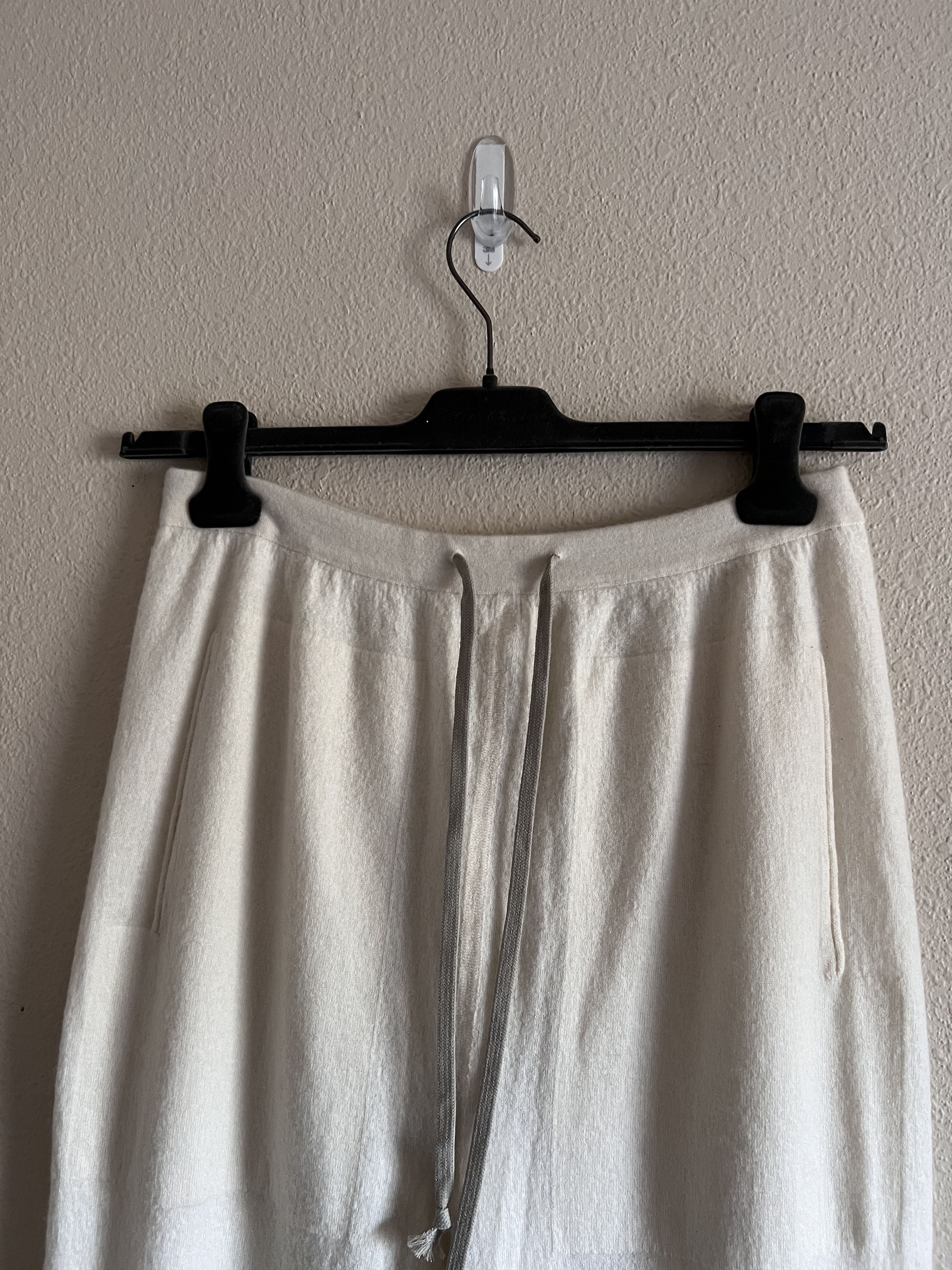 Rick Owens Rick Owens Fogachine Cashmere Sweatpants in Natural Size US 30 / EU 46 - 2 Thumbnail