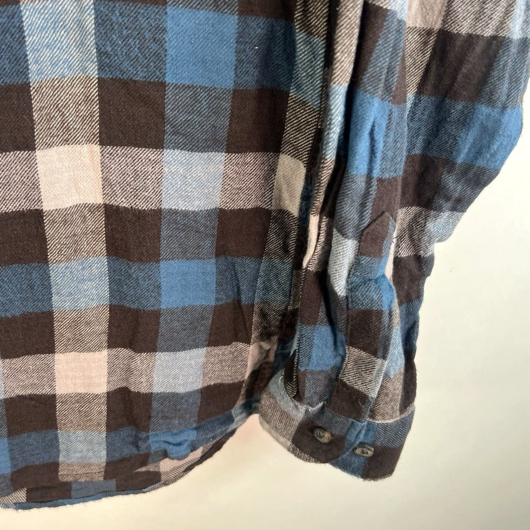 Realtree VINTAGE Realtree Plaid Flannel Button-Down Shirt Men XL Blue Long Sleeve Adult Regular Size XL Blue Plaid Outdoor Classic 90s Mens Size US XL / EU 56 / 4 - 5 Thumbnail