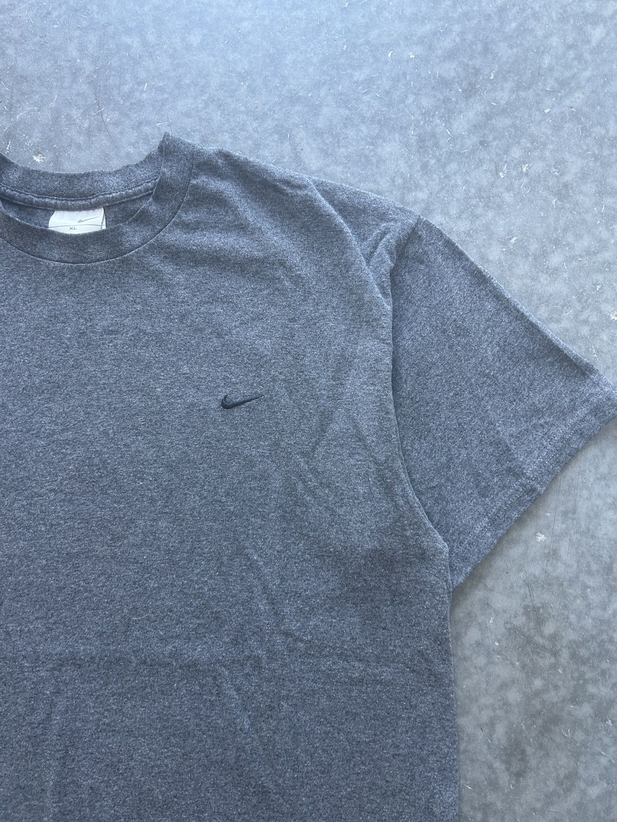 Nike × Vintage Vintage Y2K Nike Embroidered Swoosh Tee Size US XL / EU 56 / 4 - 2 Thumbnail