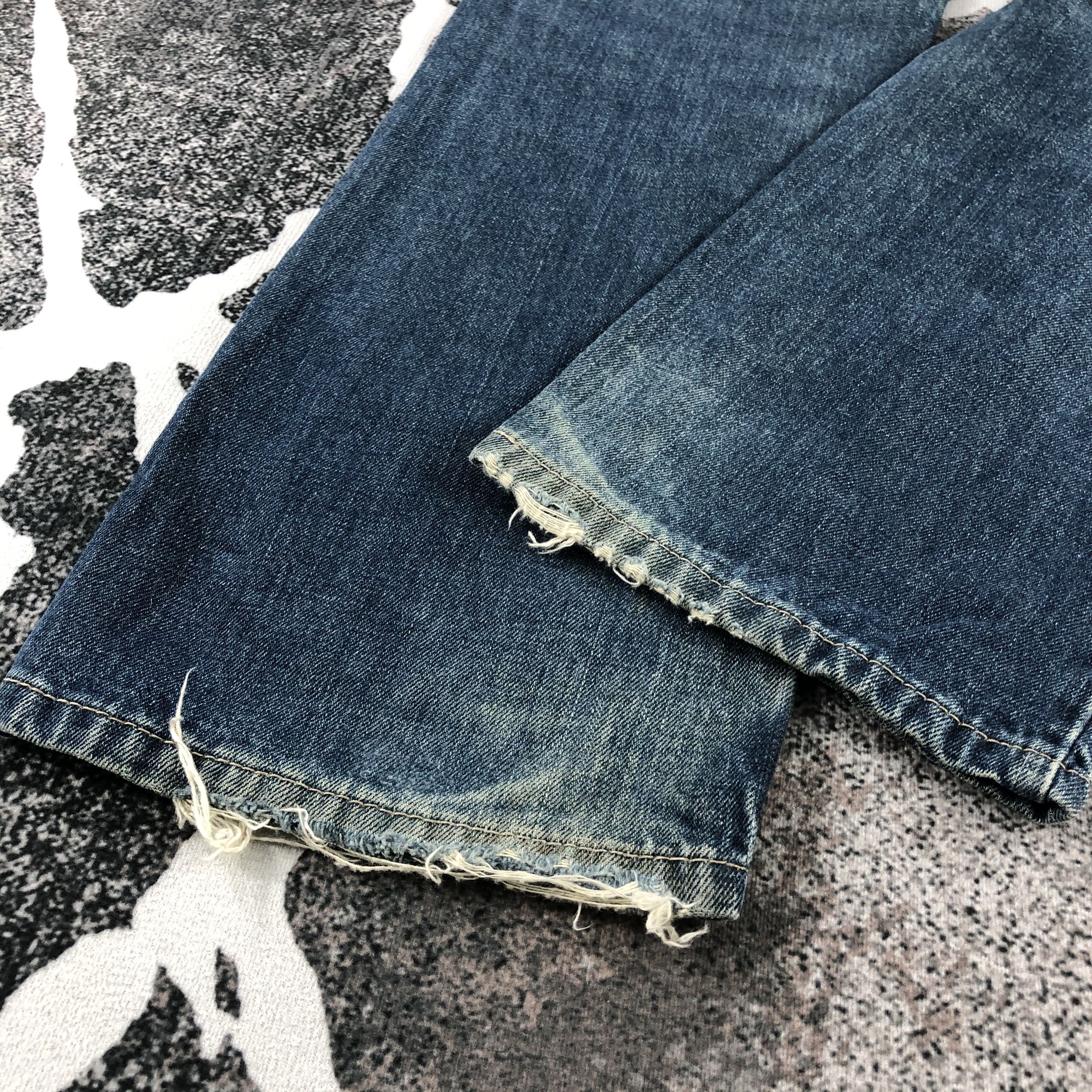 Levi's Vintage Levi's 514 Jeans Faded Blue Denim KJ1016 Size US 31 - 6 Thumbnail