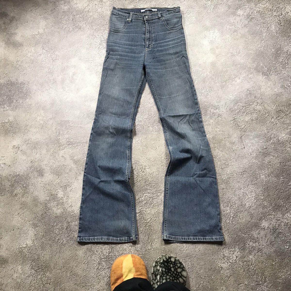 Vintage Vintage 90s Japan Distressed Low Rise Flared Jeans Grunge 28 Size 28" / US 6 / IT 42 - 2 Thumbnail