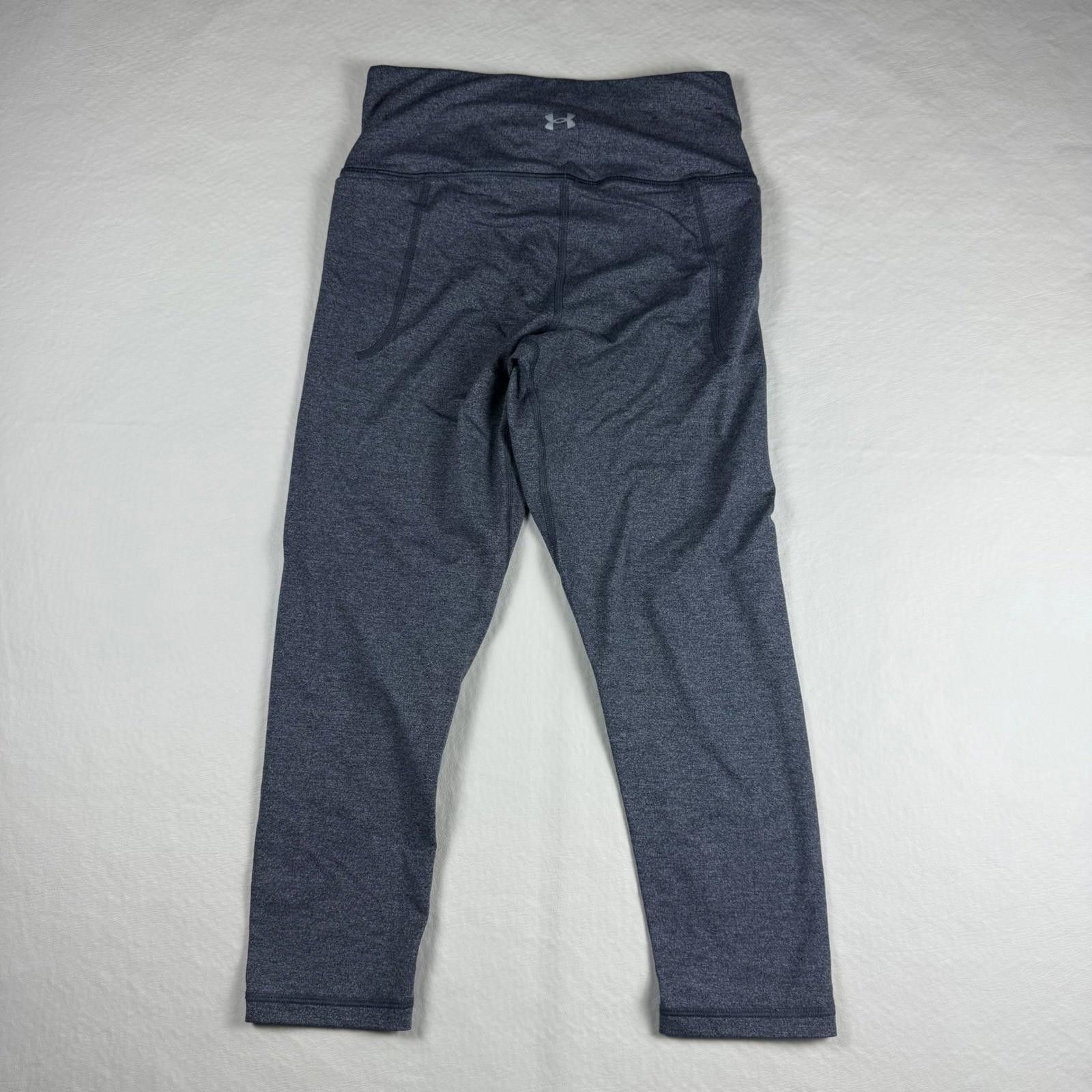 Under Armour Under Armour Women High Rise Cropped Leggings with Pockets S Size 28" / US 6 / IT 42 - 2 Thumbnail