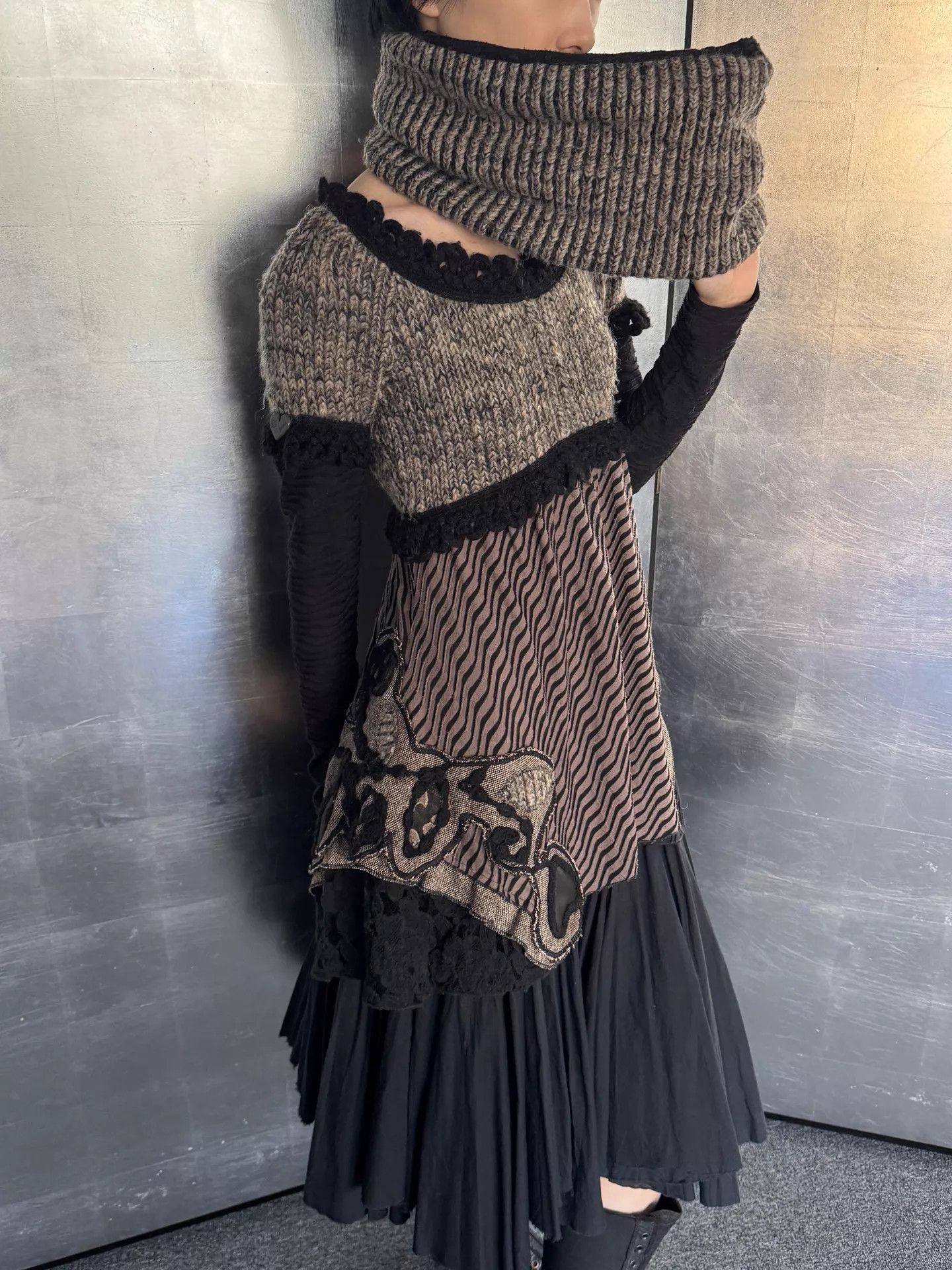 Other French Brand 50% Wool Blend Detachable Scarf Elastic Waist Dress Size 25" / US 0 / IT 36 - 4 Thumbnail