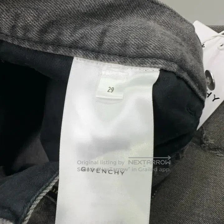 Givenchy Givenchy Men's Black Solid Loose Straight Jeans. Size US 29 - 5 Thumbnail