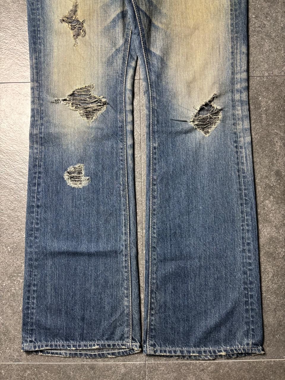 Japanese Brand 2000s Murder License Japan Distressed Flared Jeans Size US 34 / EU 50 - 4 Thumbnail