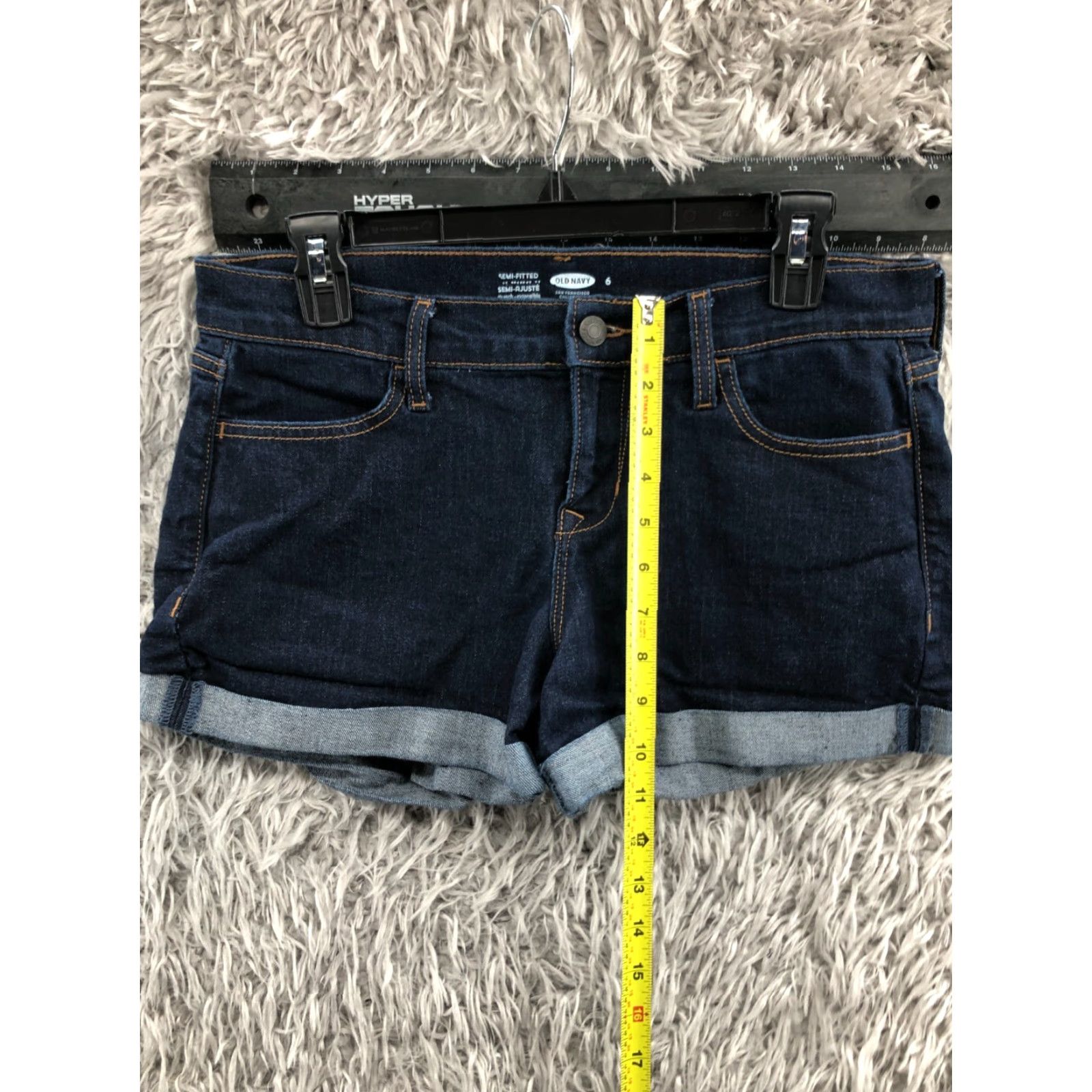 Old Navy Old Navy Boyfriend Shorts Womens Size 6 Mid Rise Dark Wash Blue Size 28" / US 6 / IT 42 - 3 Thumbnail
