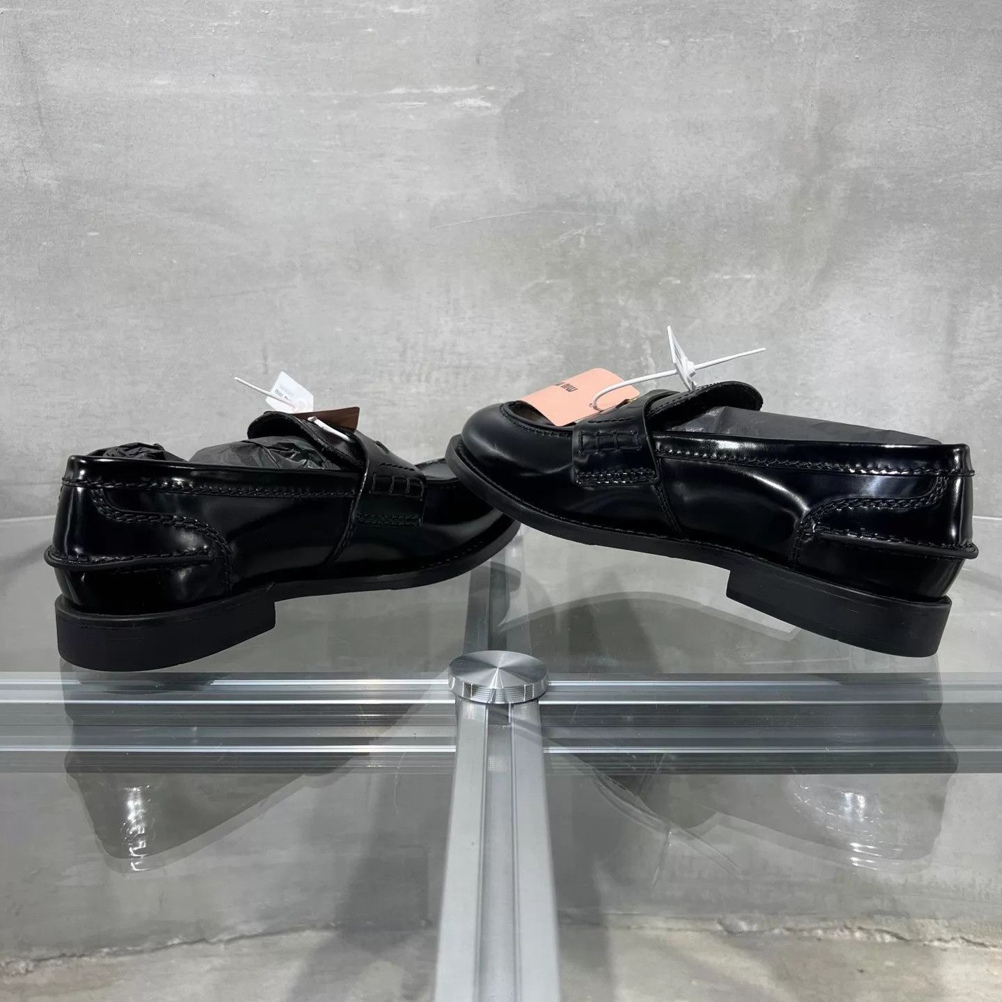 Miu Miu Miu Miu 25SS Gold Coin Loafer 36.5 Size US 6 / IT 36 - 5 Thumbnail