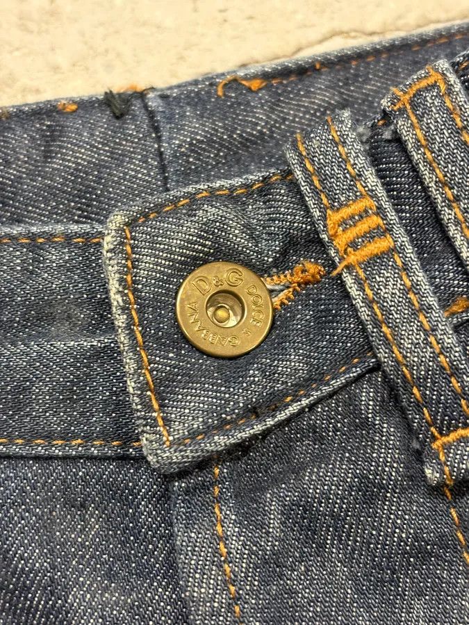 Dolce & Gabbana 2000s Dolce & Gabbana Navy Raw Faded Denim Jeans Size US 32 / EU 48 - 11 Thumbnail