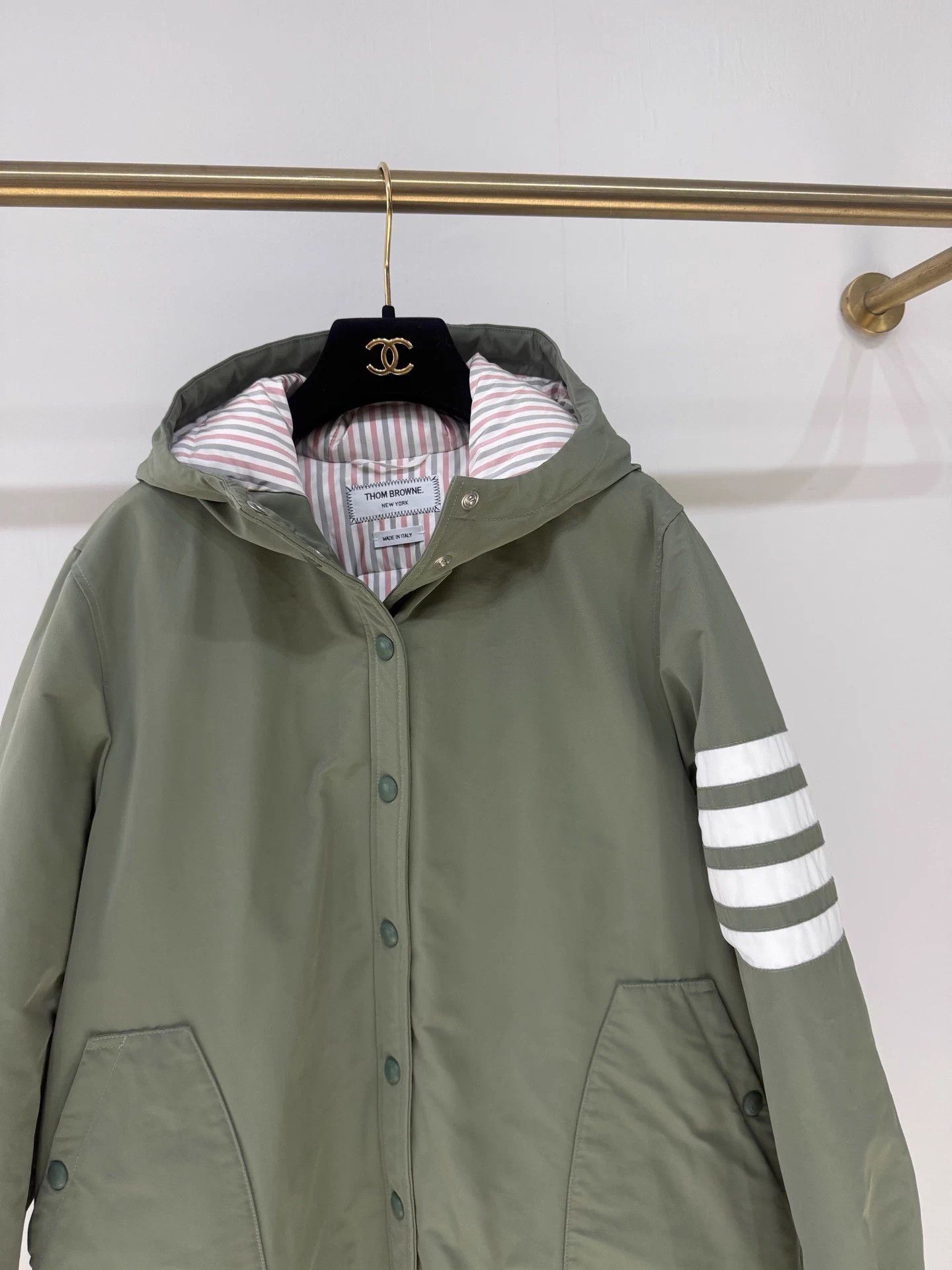 Thom Browne Thom Browne Grey Sage Down Jacket 42 Size M / US 6-8 / IT 42-44 - 2 Thumbnail