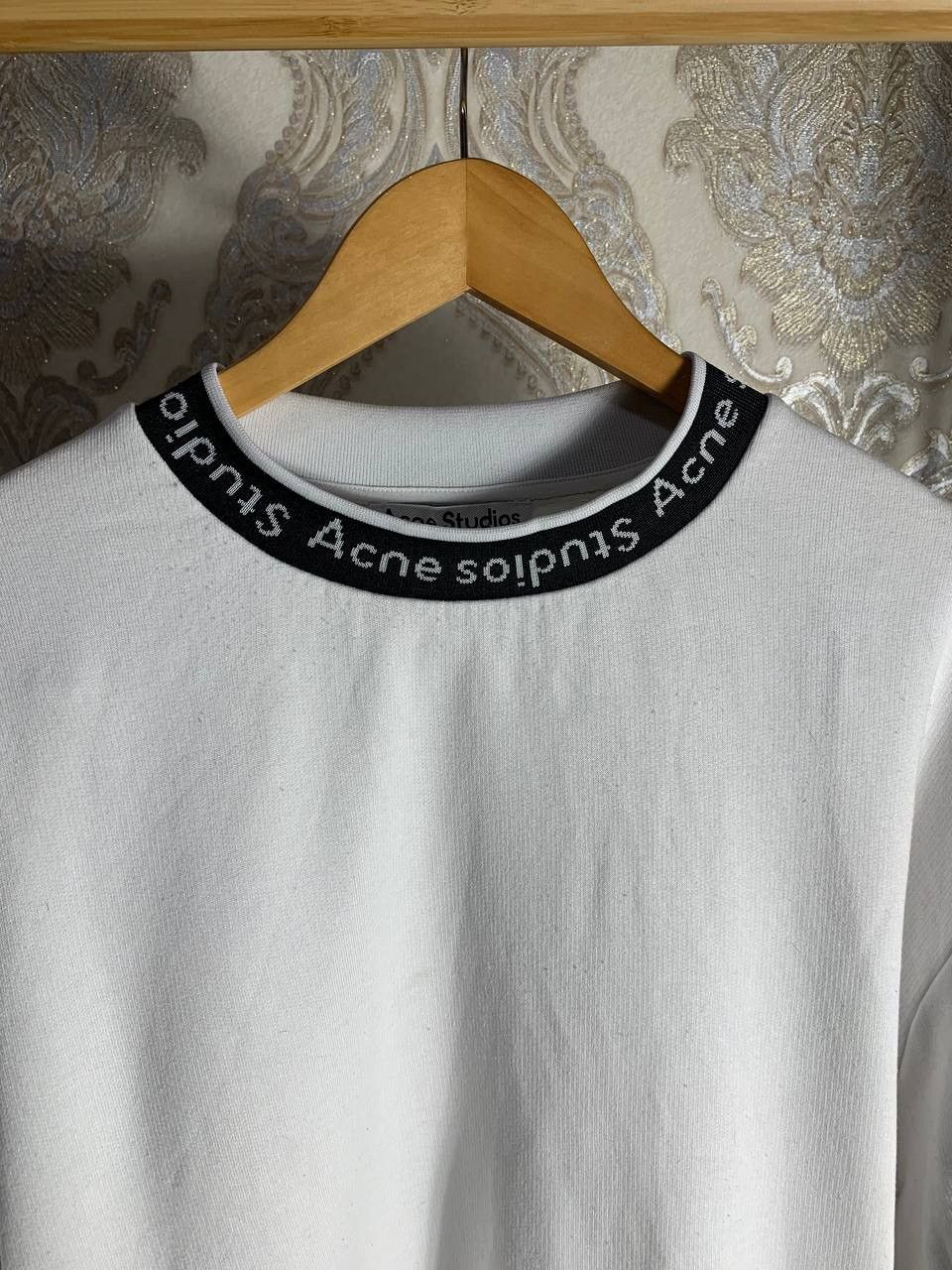 Acne Studios VERY RARE ACNE STUDIOS NECK LOGO SWEATSHIRT DESIGNER DELUX Size US M / EU 48-50 / 2 - 2 Thumbnail