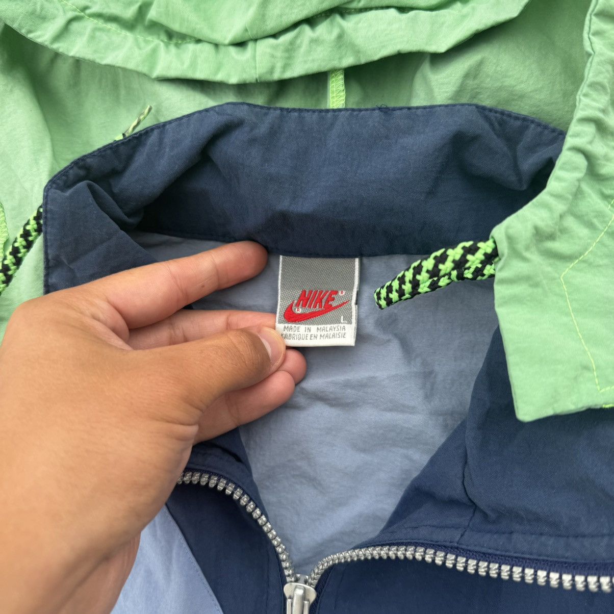 Nike Vintage 90s Nike Nylon Light Zip Windbreaker Track Jacket Size US L / EU 52-54 / 3 - 11 Thumbnail