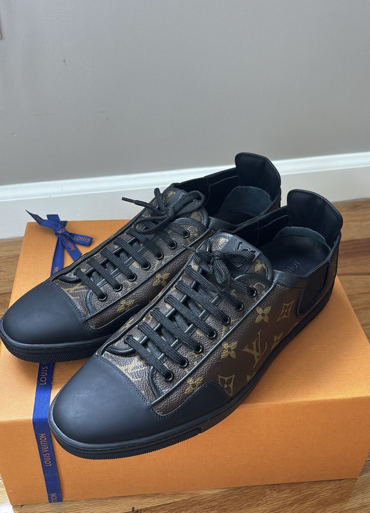 Louis Vuitton Louis Vuitton Monogram Slalom Sneakers - Men Size 10.5 Size US 10.5 / EU 43-44 - 3 Thumbnail