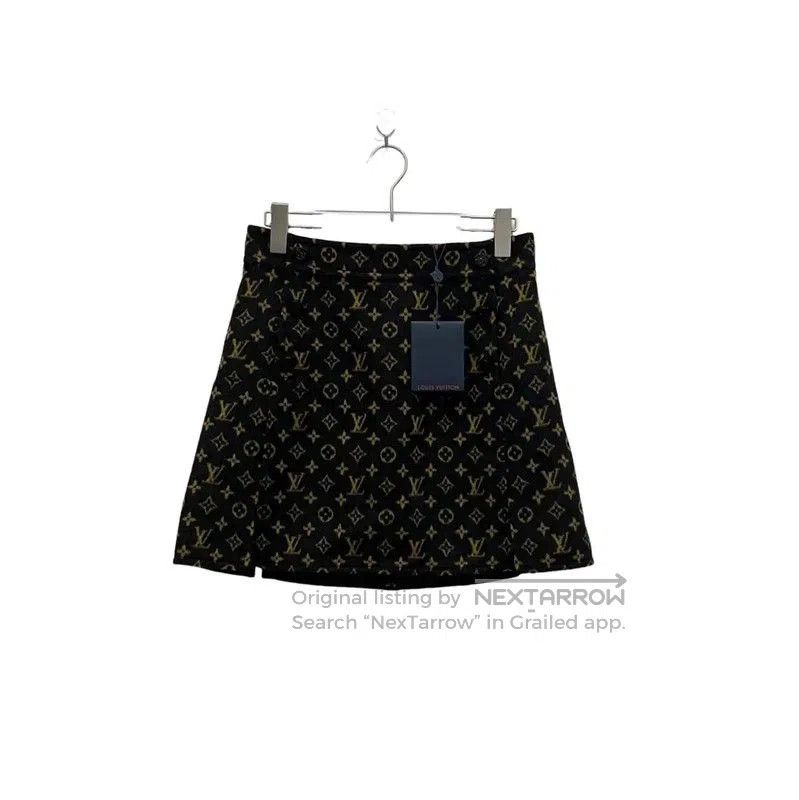 Louis Vuitton Louis Vuitton Black Women's Skirt . Size 26" / US 2 / IT 38 - 1 Thumbnail