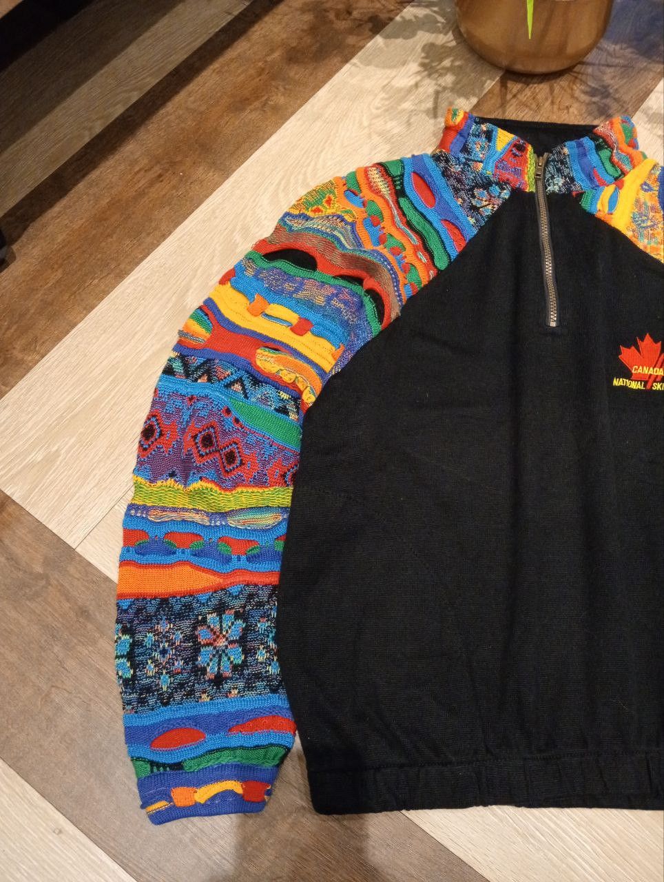 Vintage VINTAGE ATG CANADA NATIONAL SKI TEAM KNITWEAR SWEATER Size US M / EU 48-50 / 2 - 4 Thumbnail