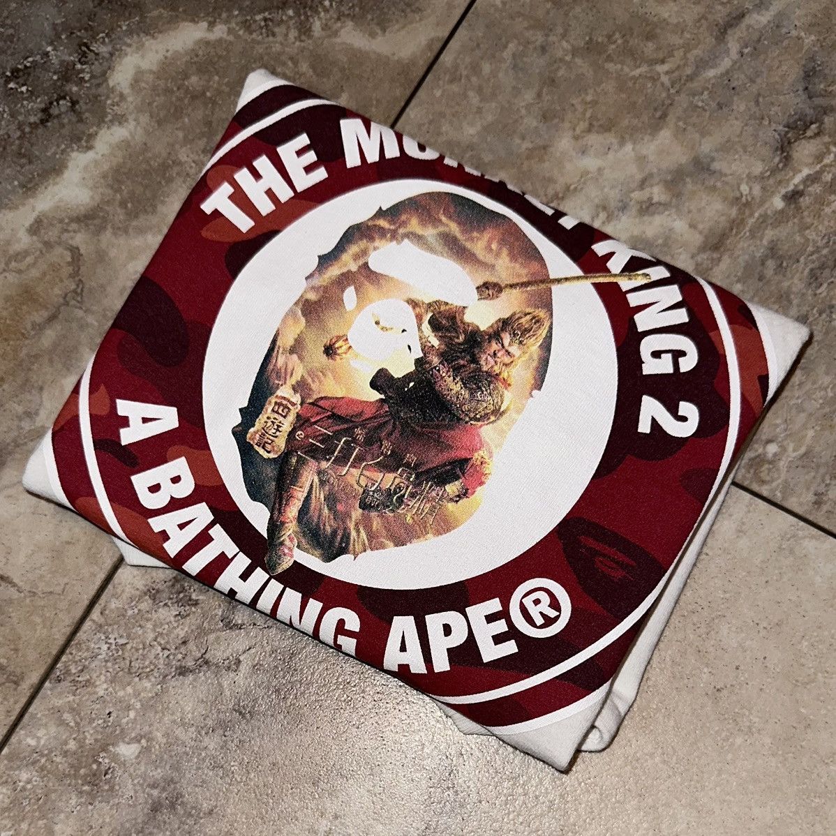 Bape 2016 BAPE The Monkey King 2 Hong Kong Exclusive Tee White L Size US L / EU 52-54 / 3 - 11 Thumbnail