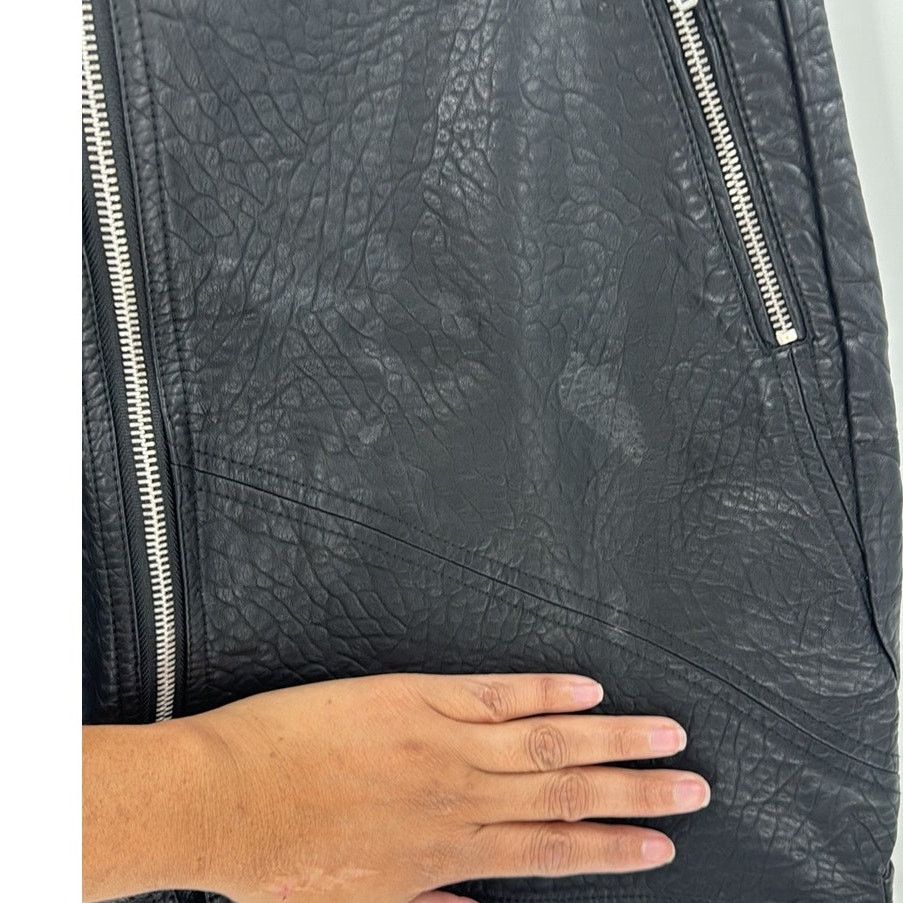 BLANKNYC BlankNYC FAUX LEATHER zipper accents rocker date night sz 27 Size 27" / US 4 / IT 40 - 6 Thumbnail