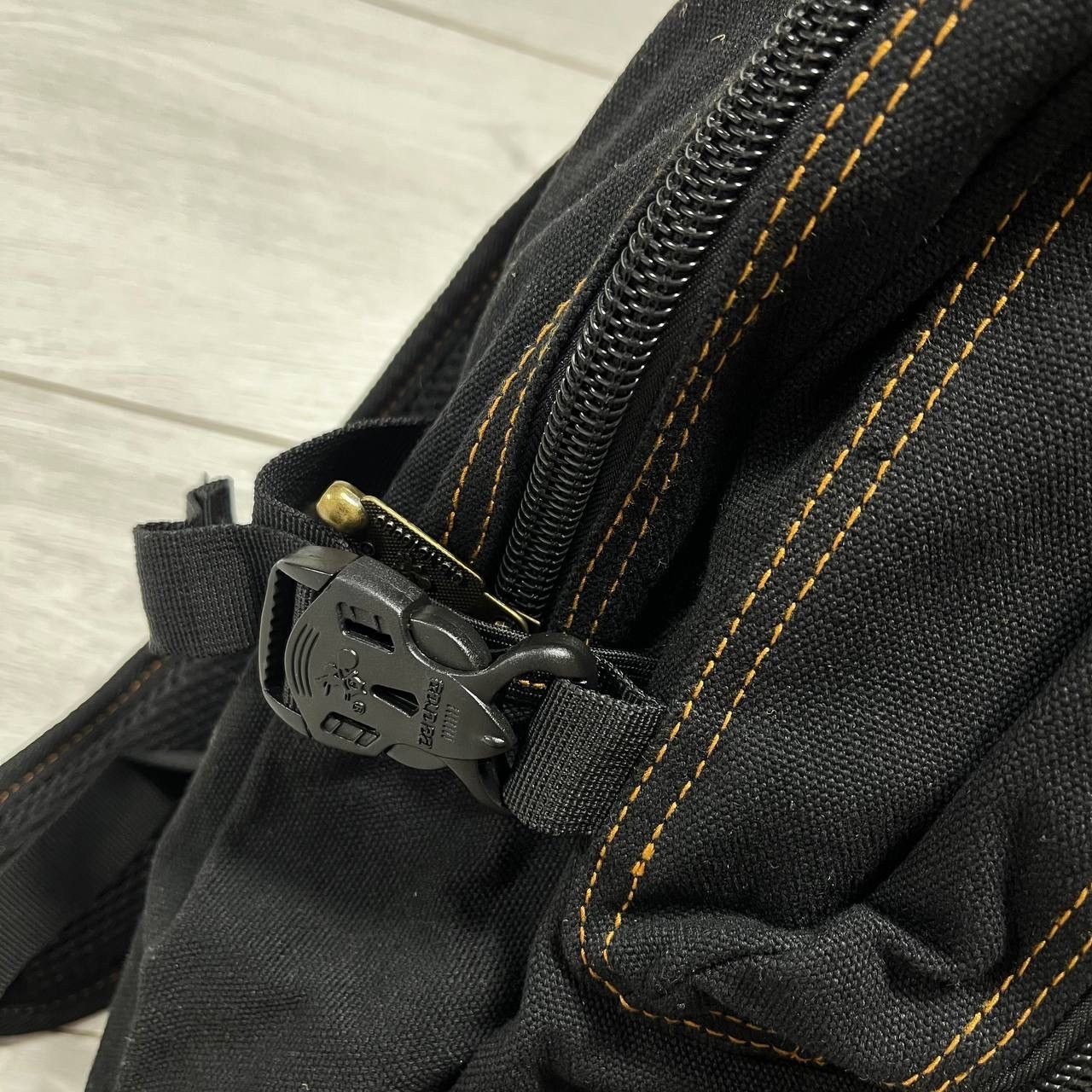 Japanese Brand Multi pocket Gold Be Gorpcore y2k black backpack Size ONE SIZE - 13 Thumbnail