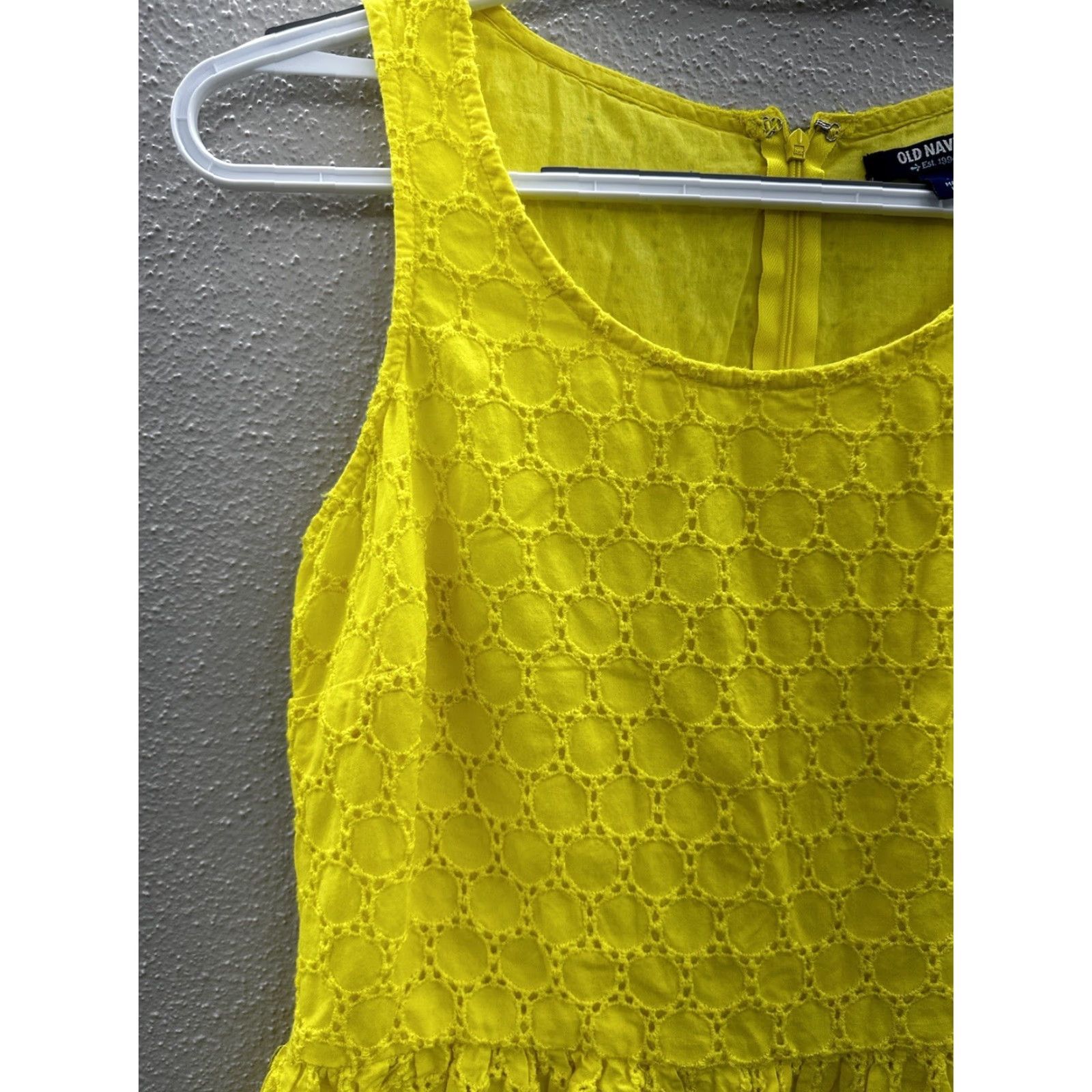 Old Navy Old Navy Dress Womens Eyelet Embroidered Yellow Sleeveless Short A-Line 4 Womens Size S / US 4 / IT 40 - 2 Thumbnail