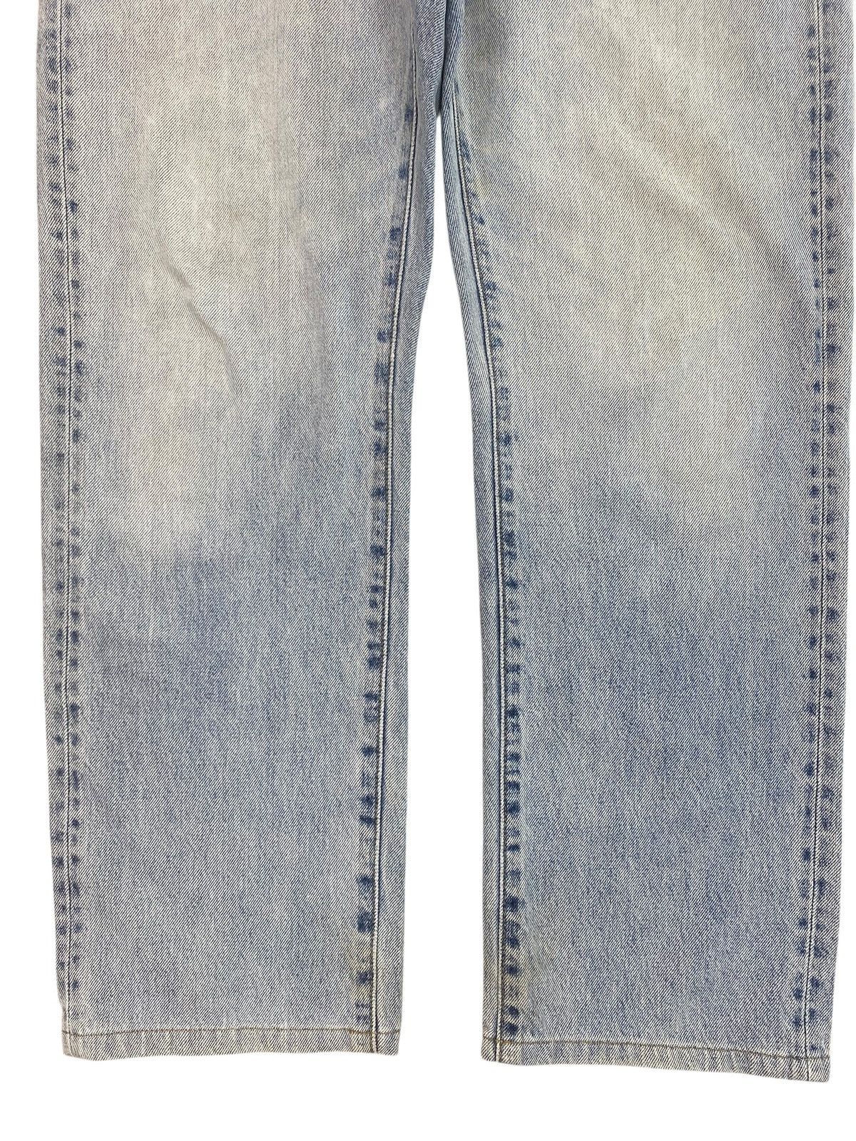 Uniqlo Uniqlo Acid Blue Wash Style Loose Jeans Size US 33 - 9 Thumbnail