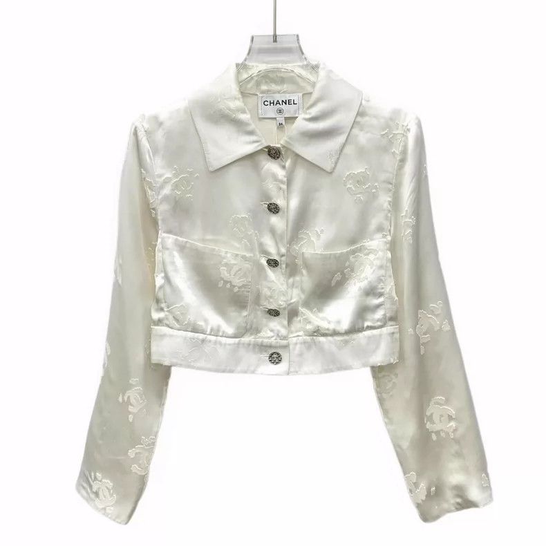 Chanel Chanel Beige Logo Short Sleeve Jacket Size US XXS / EU 40 - 1 Thumbnail