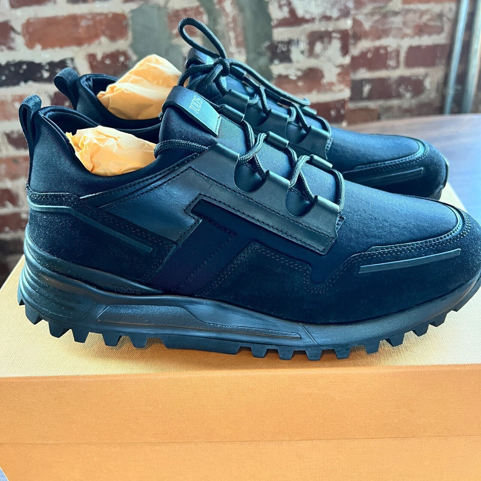 Tod's Tod's Men's Allacciata Black Sport Sneakers NIB 490EUR 6.5 Size US 8 / EU 41 - 2 Thumbnail