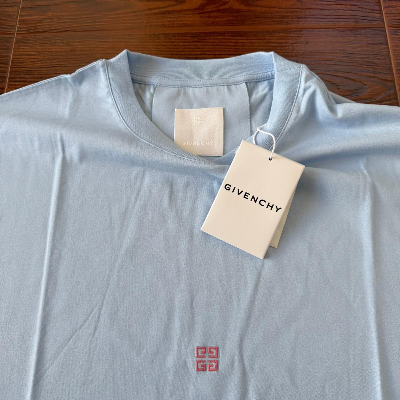 Givenchy Light Blue Embroidered 4G Flamingo Print Oversized T-Shirt Size US M / EU 48-50 / 2 - 6 Thumbnail
