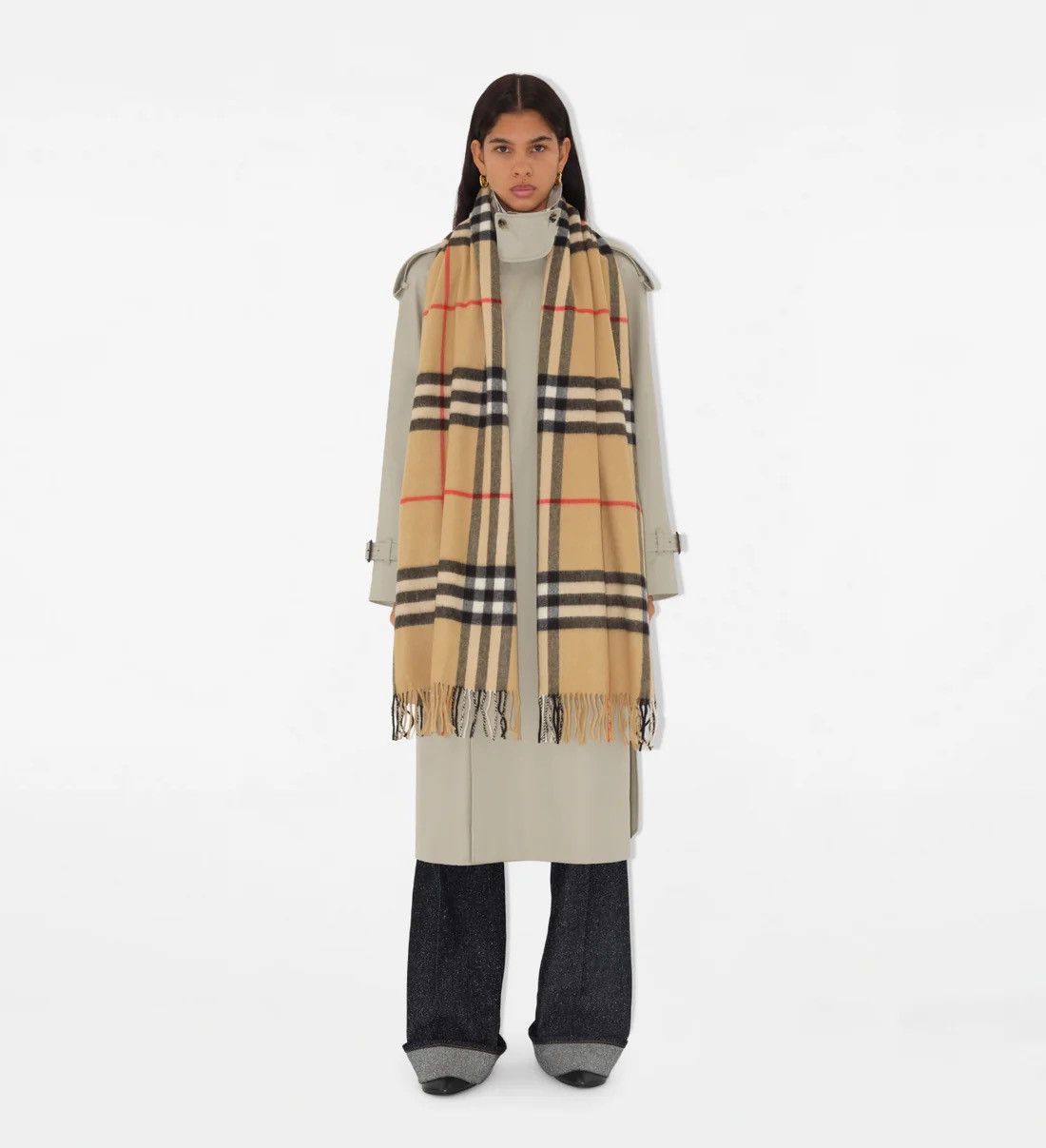 Burberry Burberry Wide Check Cashmere Scarf NEW 750$ Size ONE SIZE - 4 Thumbnail