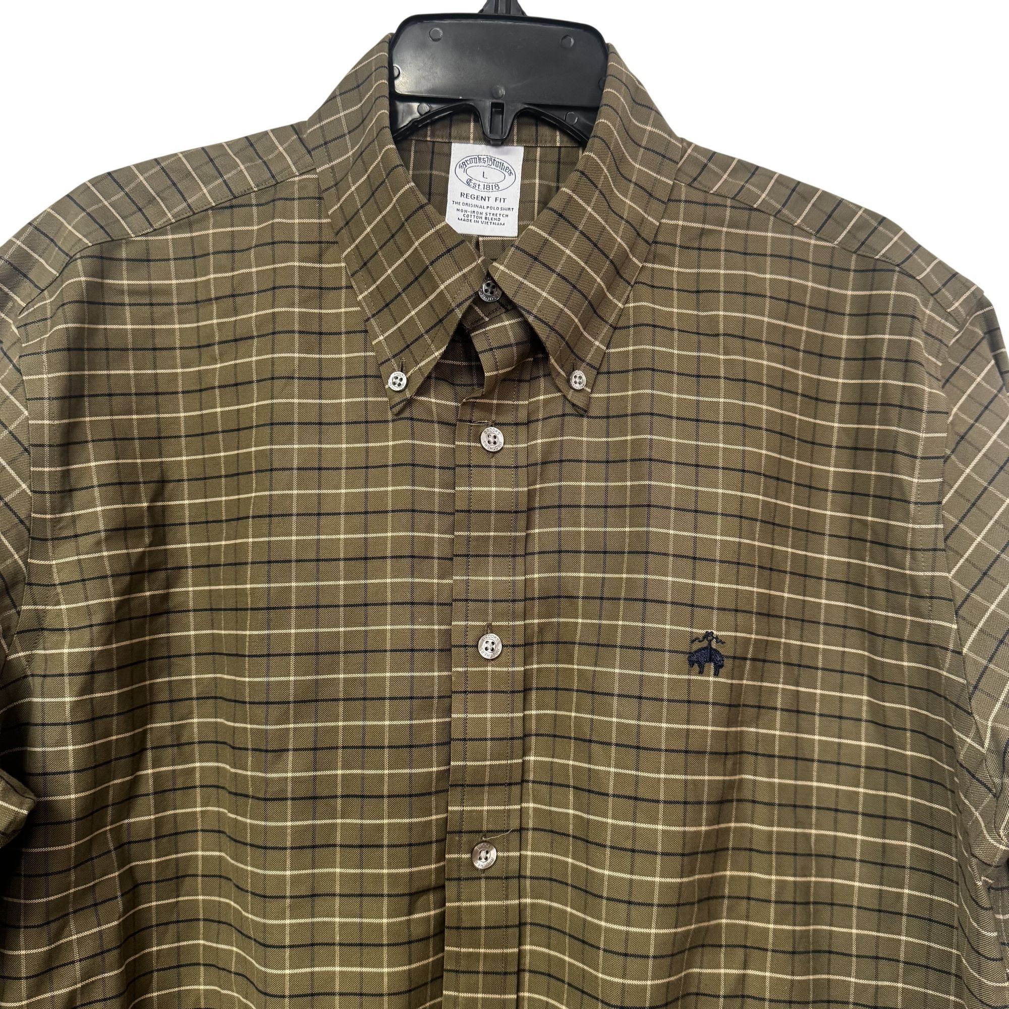 Brooks Brothers Brooks Brothers Shirt Regent Fit Mens Size Large Logo Size US L / EU 52-54 / 3 - 3 Thumbnail