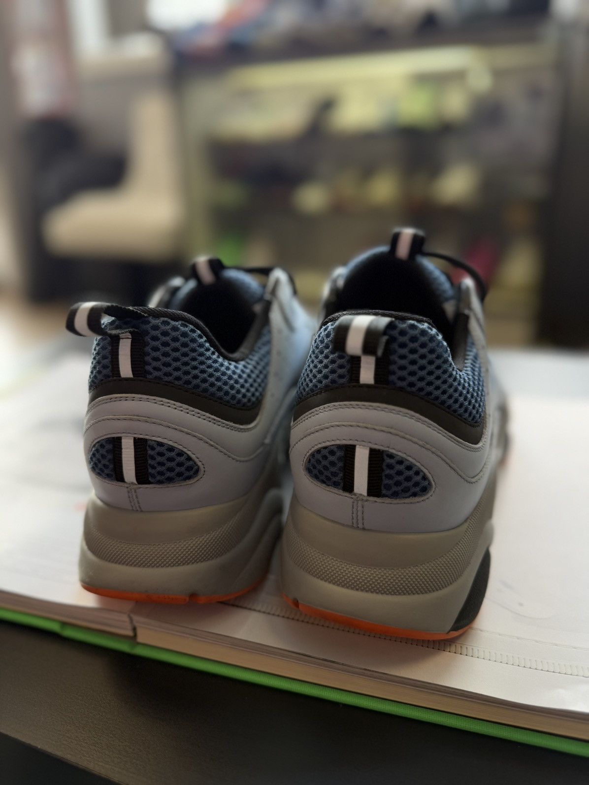 Dior Dior B22 Blue Orange Sneaker Size 44EU/11US Size US 11 / EU 44 - 14 Thumbnail