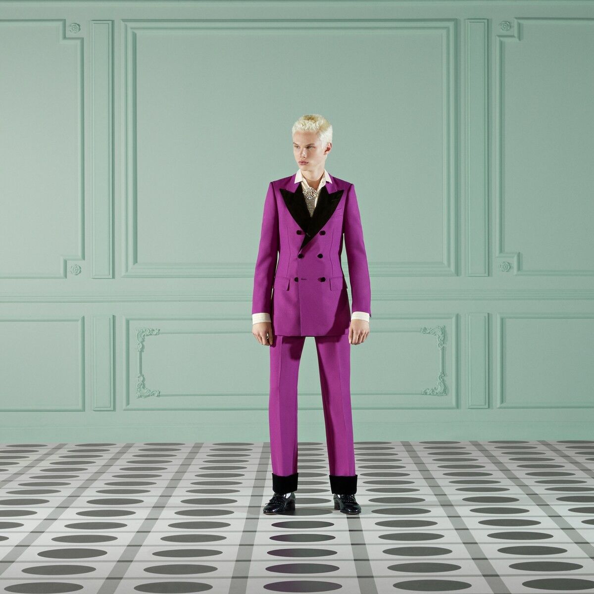 Gucci o1s1wg110125 Formal Jacket With Velvet Detail Purple/Black Size US L / EU 52-54 / 3 - 2 Thumbnail