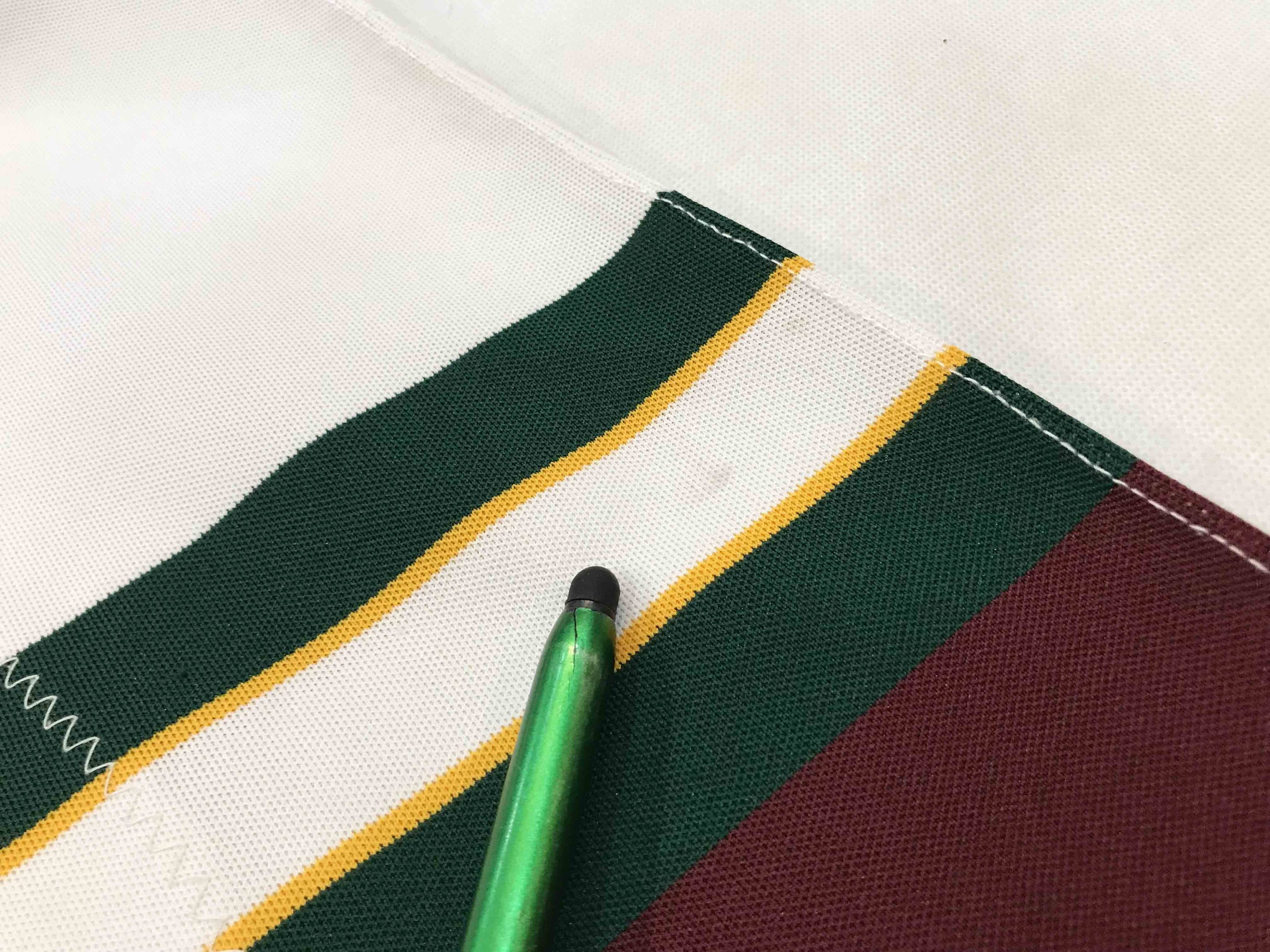 Vintage Athletic Knit Quad City Mallards UHL IHL Hockey Jersey Size US L / EU 52-54 / 3 - 7 Thumbnail
