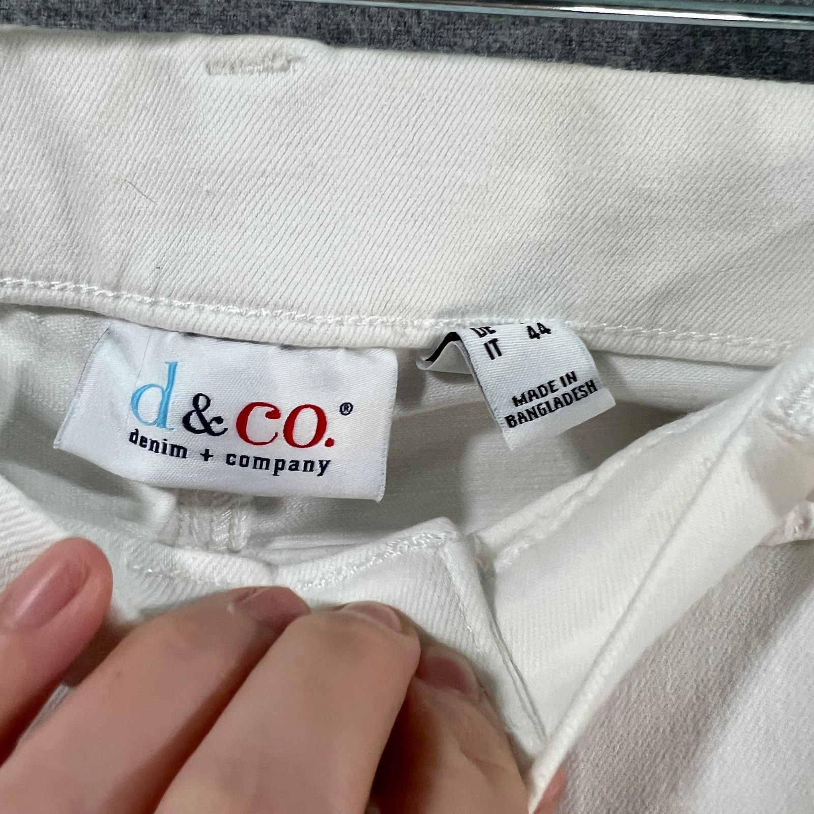 Other Denim & Co. Coolmax All Season Regular Straight Leg Jean Size 28" / US 6 / IT 42 - 3 Thumbnail