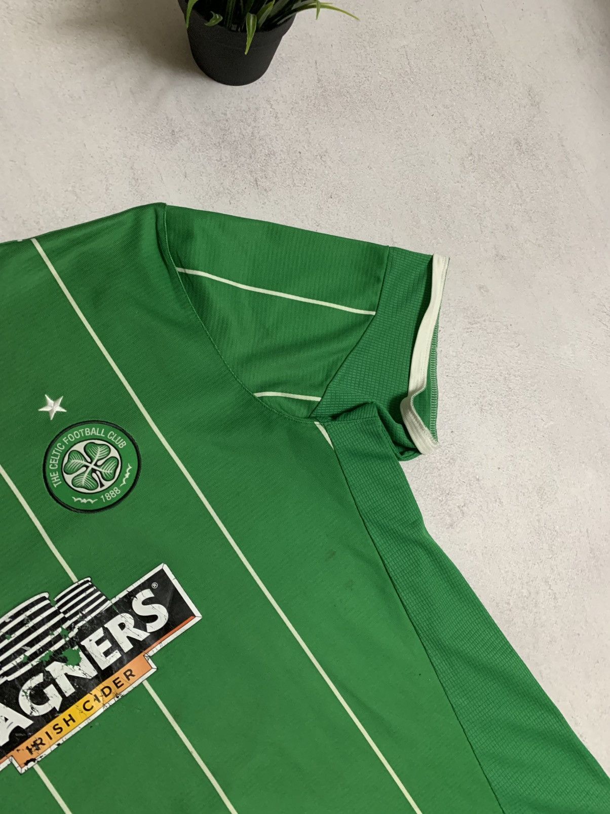 New Balance × Vintage Vintage New Balance Celtic Jersey Football Shirt 2015/2016 Size US XXL / EU 58 / 5 - 4 Thumbnail