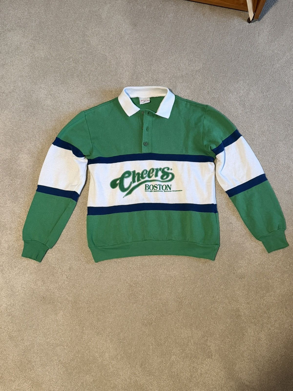 Vintage Vintage Cheers Boston TV Sitcom Collared Sweatshirt Size US M / EU 48-50 / 2 - 1 Thumbnail