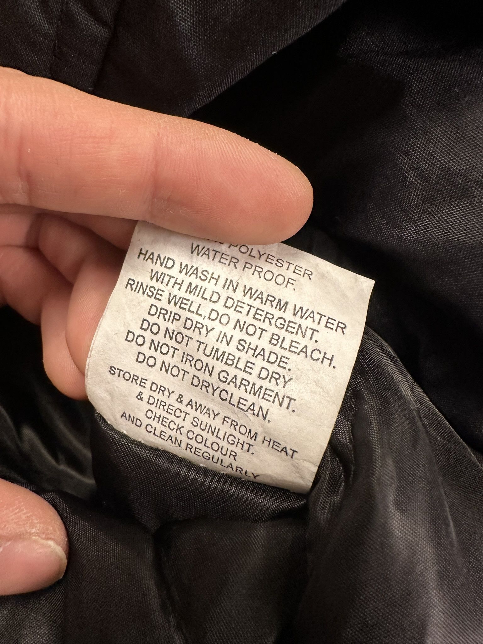 Caterpillar Vintage Caterpillar CAT Boxy Nylon Workwear Jacket Size US L / EU 52-54 / 3 - 14 Thumbnail