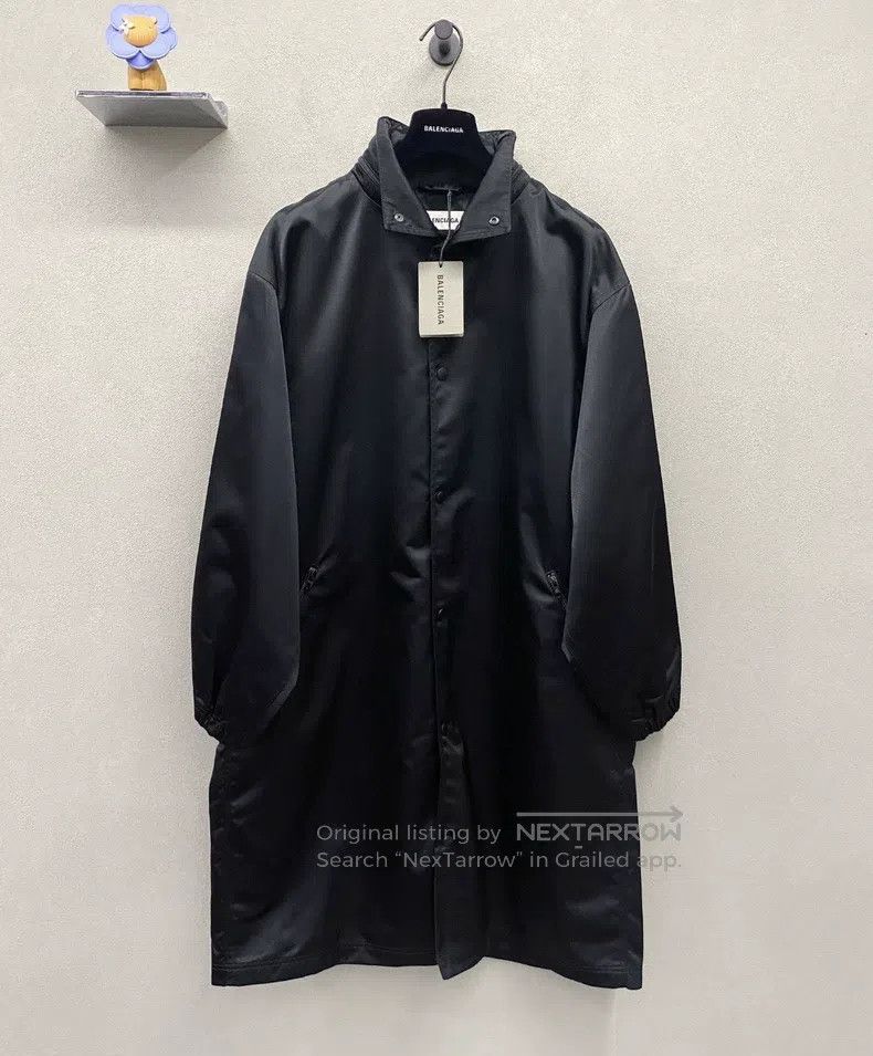 Balenciaga Balenciaga Black Letter Printed Long Jacket Size XXS / US 00 / IT 34 - 1 Thumbnail